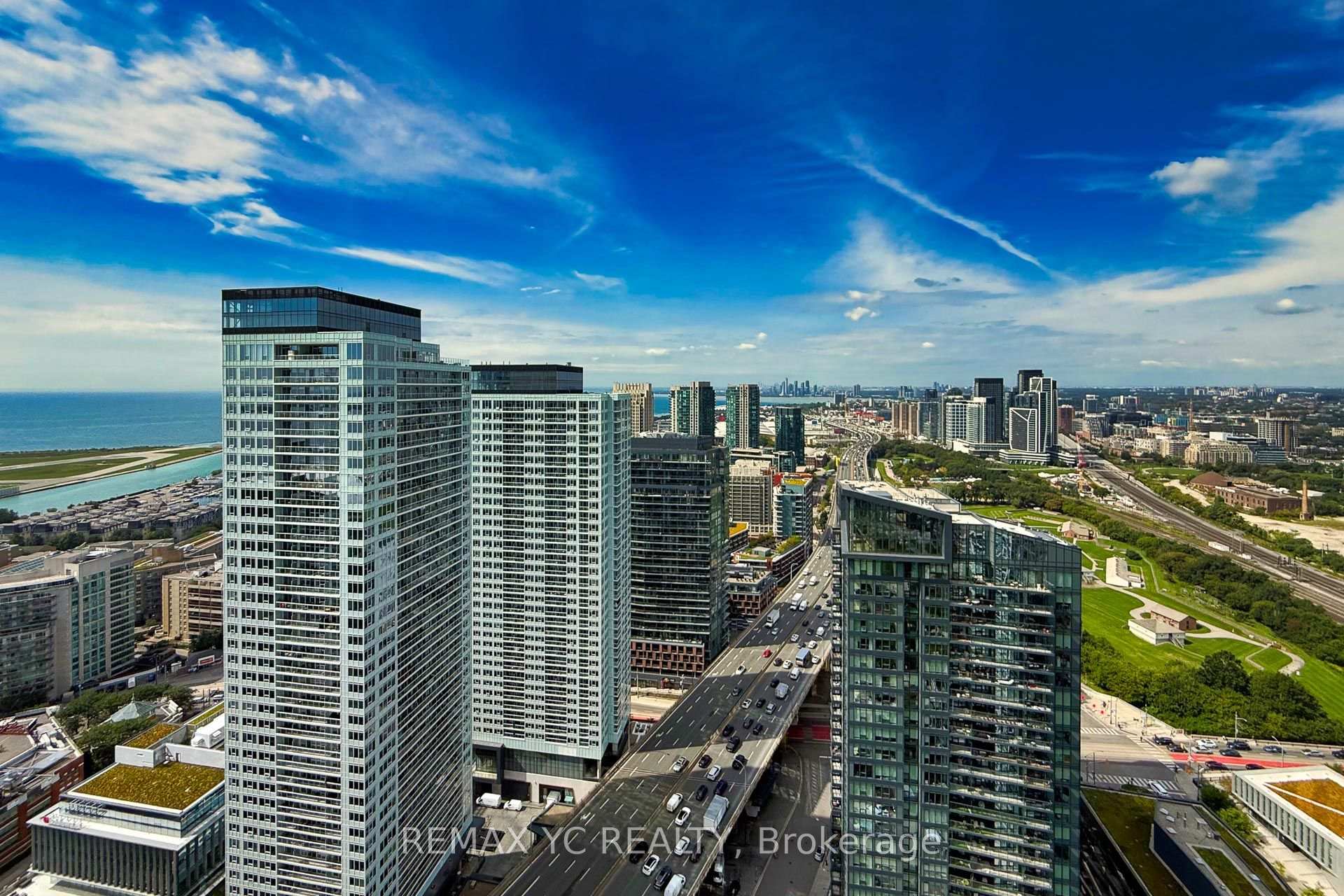 Photo 24 of Unit 4611, 75 Queens Wharf Road, Toronto, Waterfront Communities — HOMEH