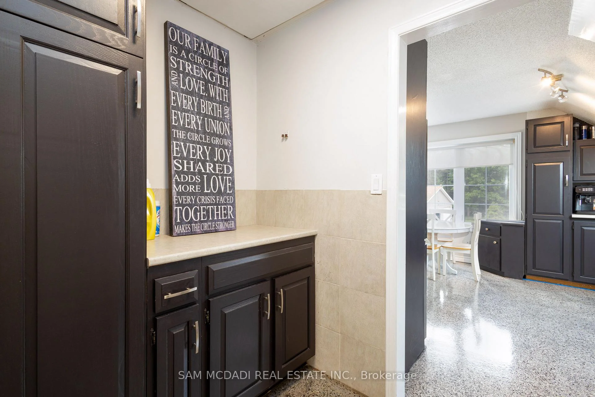 Photo 22 of Unit Upper, 14011 Trafalgar Road, Halton Hills, Rural Halton Hills — HOMEH
