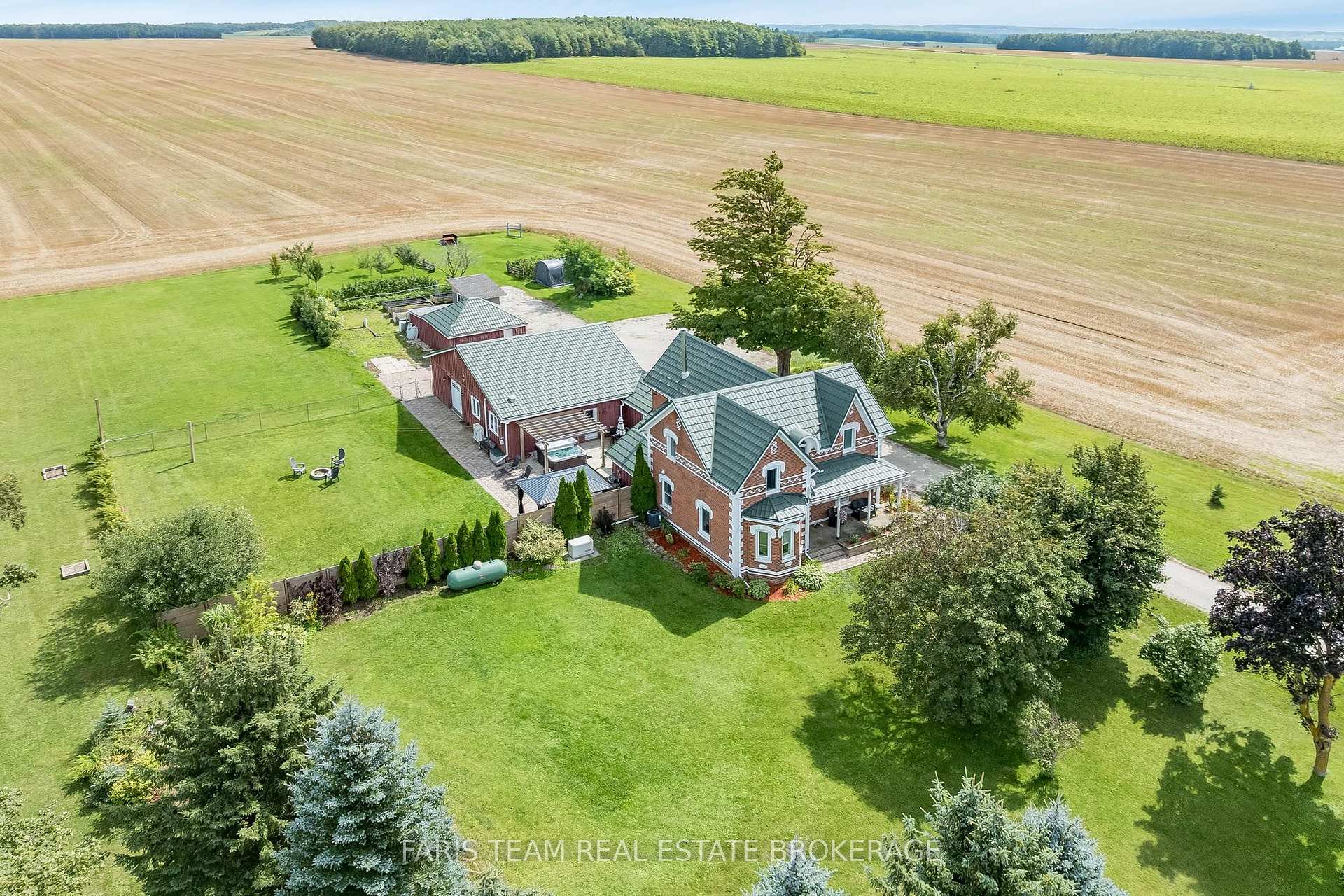 Photo of 518079 County Road 124