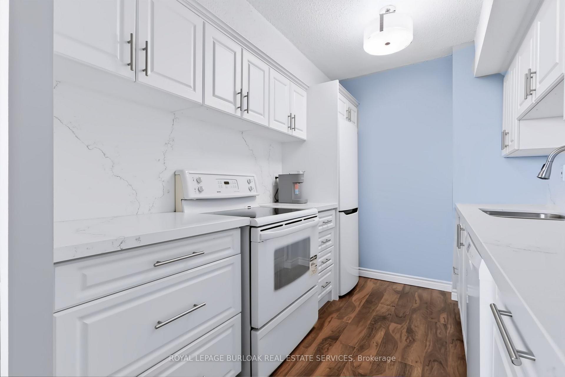 Photo 5 of Unit 1217, 700 Dynes Road, Burlington, Roseland — HOMEH