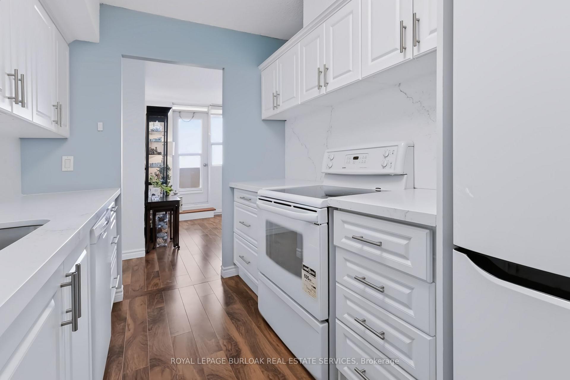 Photo 6 of Unit 1217, 700 Dynes Road, Burlington, Roseland — HOMEH