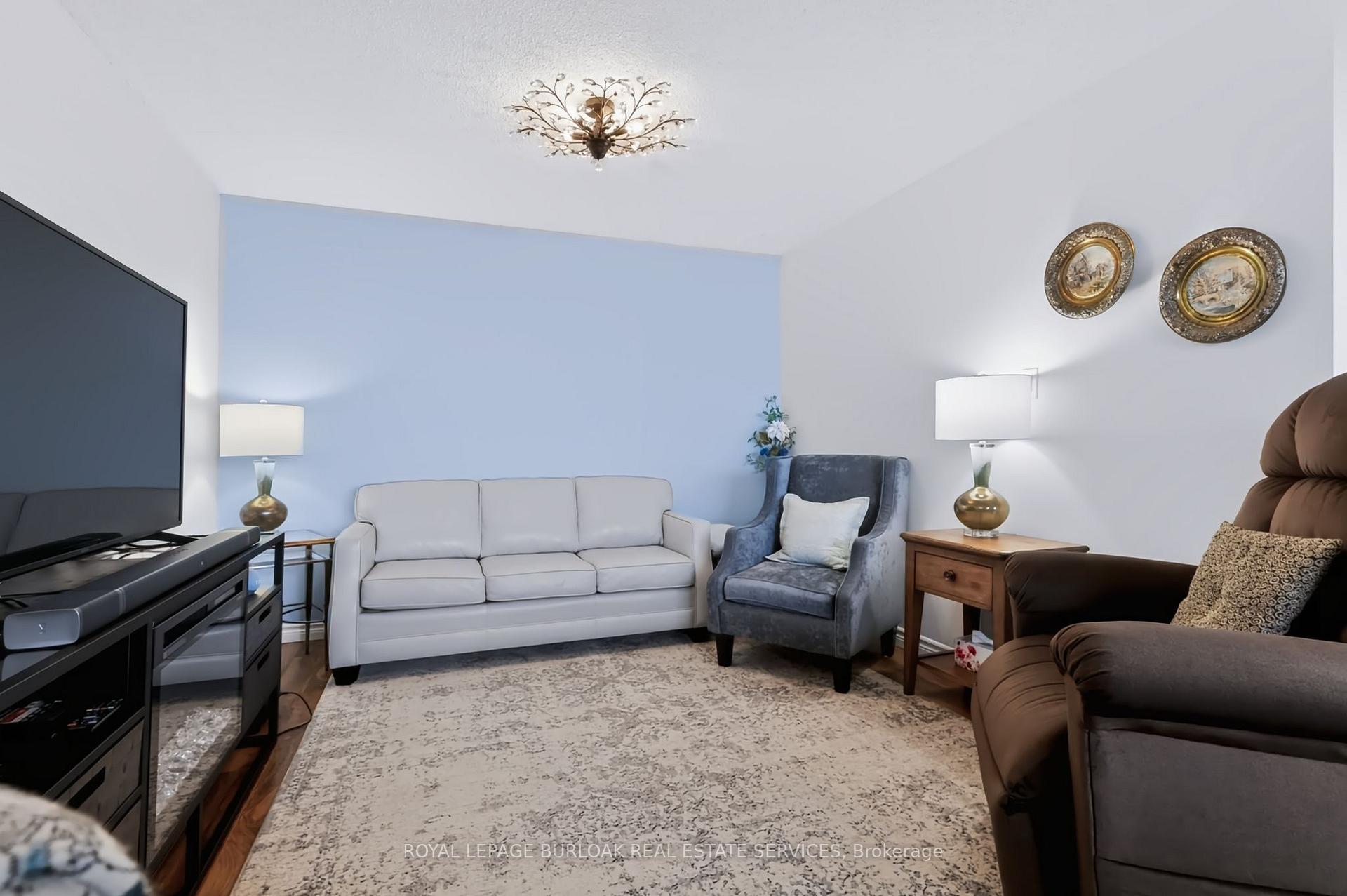 Photo 12 of Unit 1217, 700 Dynes Road, Burlington, Roseland — HOMEH