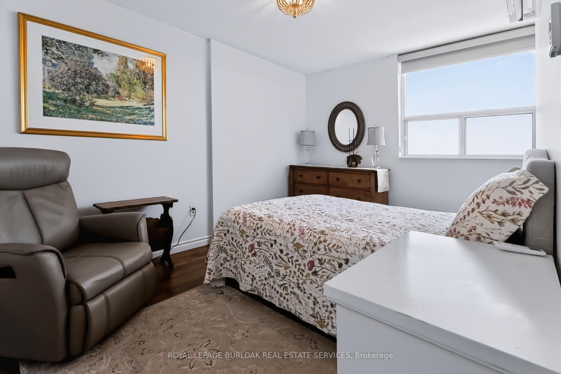 Photo 17 of Unit 1217, 700 Dynes Road, Burlington, Roseland — HOMEH