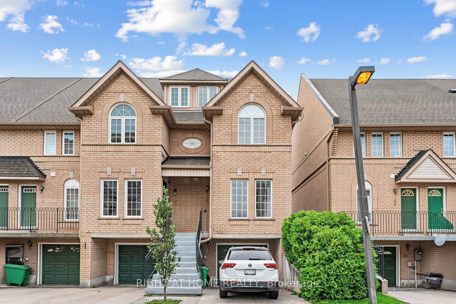 Photo 1 of Unit 31, 80 Strathaven Drive, Mississauga, Hurontario — HOMEH