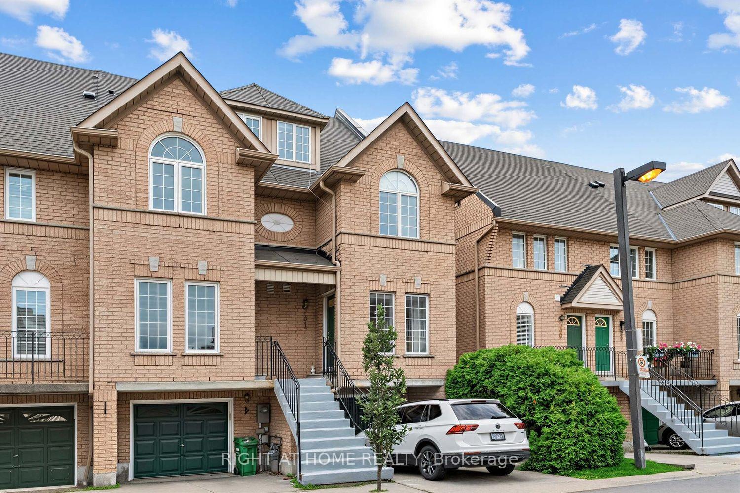 Photo 2 of Unit 31, 80 Strathaven Drive, Mississauga, Hurontario — HOMEH