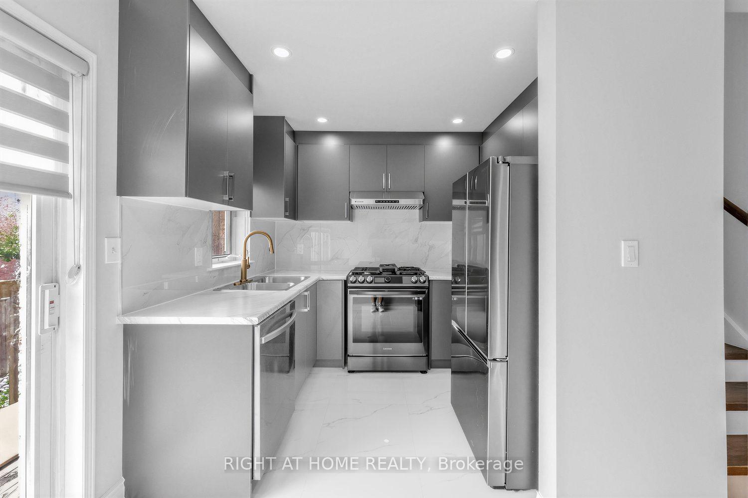 Photo 10 of Unit 31, 80 Strathaven Drive, Mississauga, Hurontario — HOMEH