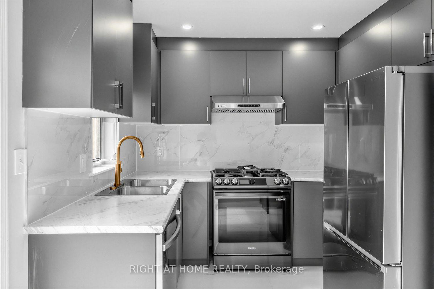 Photo 11 of Unit 31, 80 Strathaven Drive, Mississauga, Hurontario — HOMEH