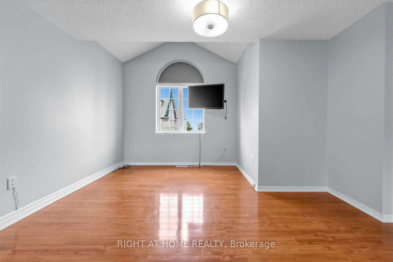 Photo 19 of Unit 31, 80 Strathaven Drive, Mississauga, Hurontario — HOMEH