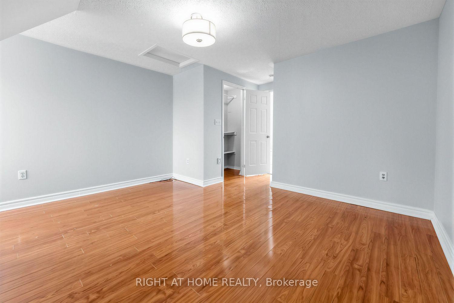 Photo 24 of Unit 31, 80 Strathaven Drive, Mississauga, Hurontario — HOMEH