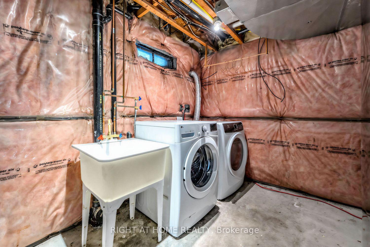 Photo 27 of Unit 31, 80 Strathaven Drive, Mississauga, Hurontario — HOMEH