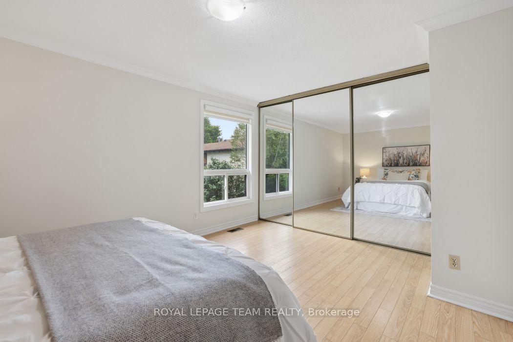 Photo 21 of 6801 Bilberry Drive, Ottawa, Convent Glen North — HOMEH