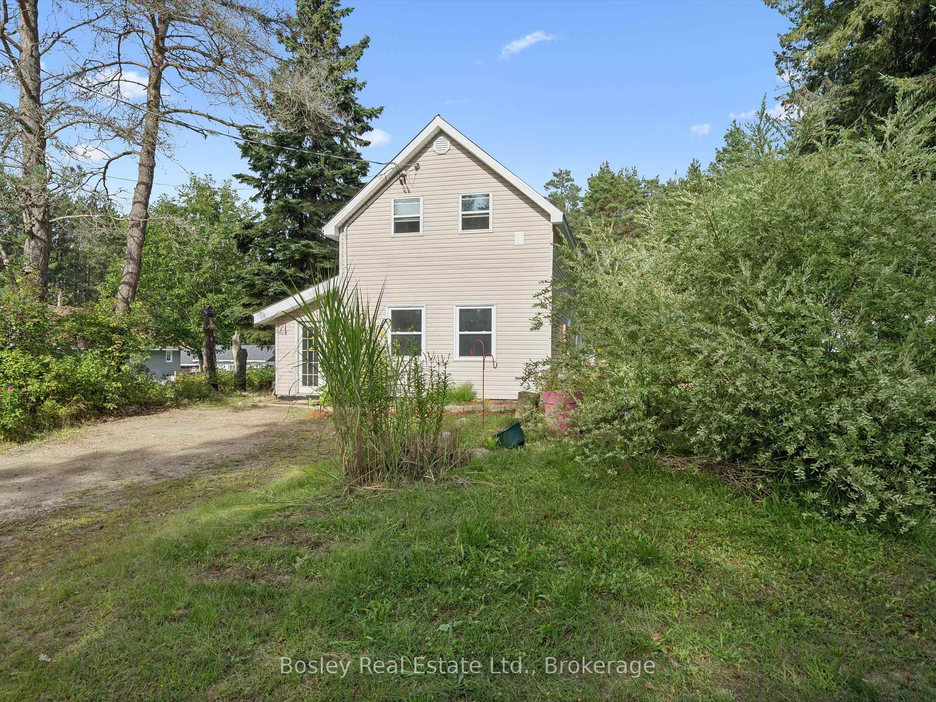 Photo 2 of 45 George Street, McMurrich/Monteith, Sprucedale — HOMEH