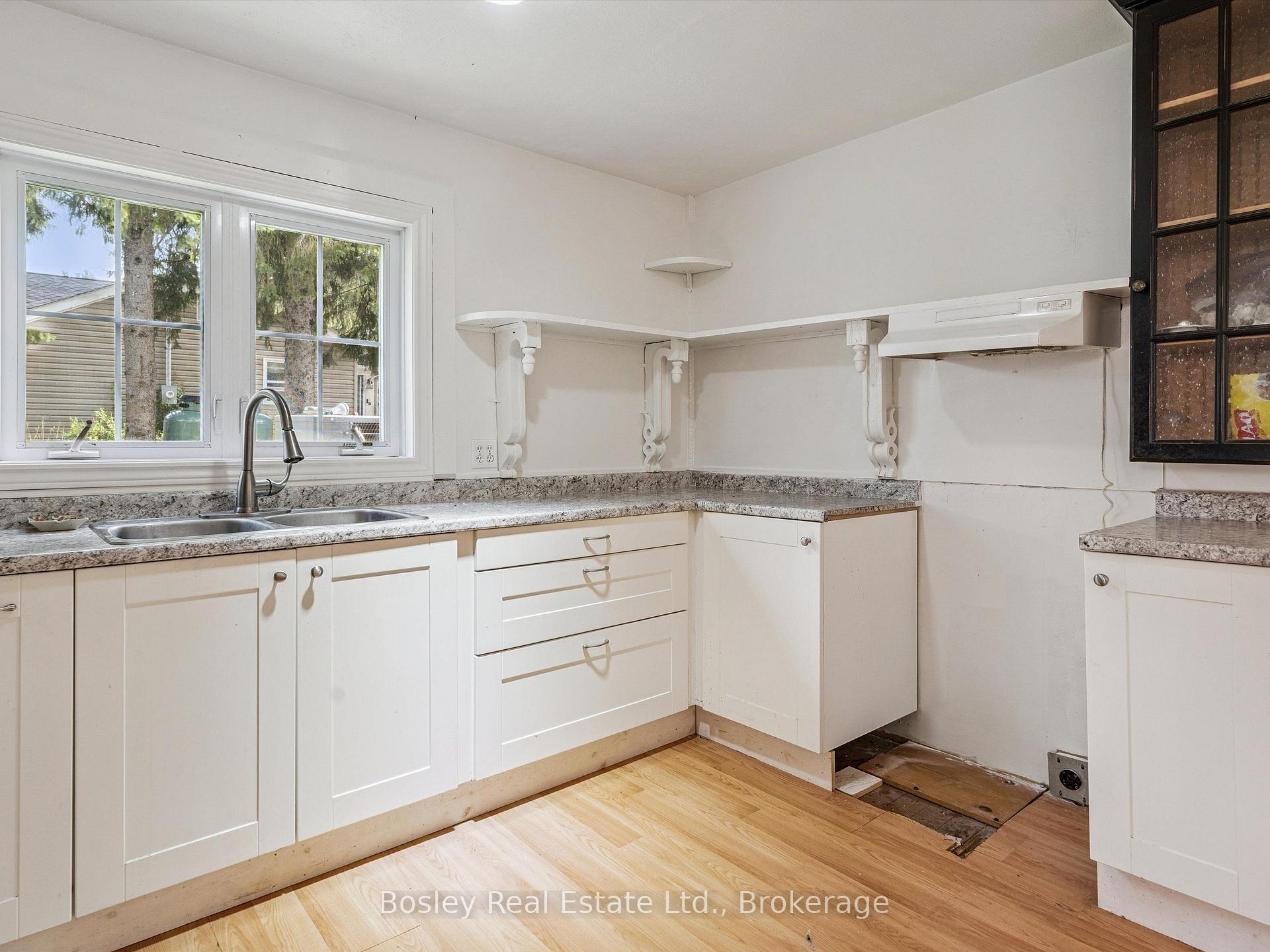 Photo 13 of 45 George Street, McMurrich/Monteith, Sprucedale — HOMEH