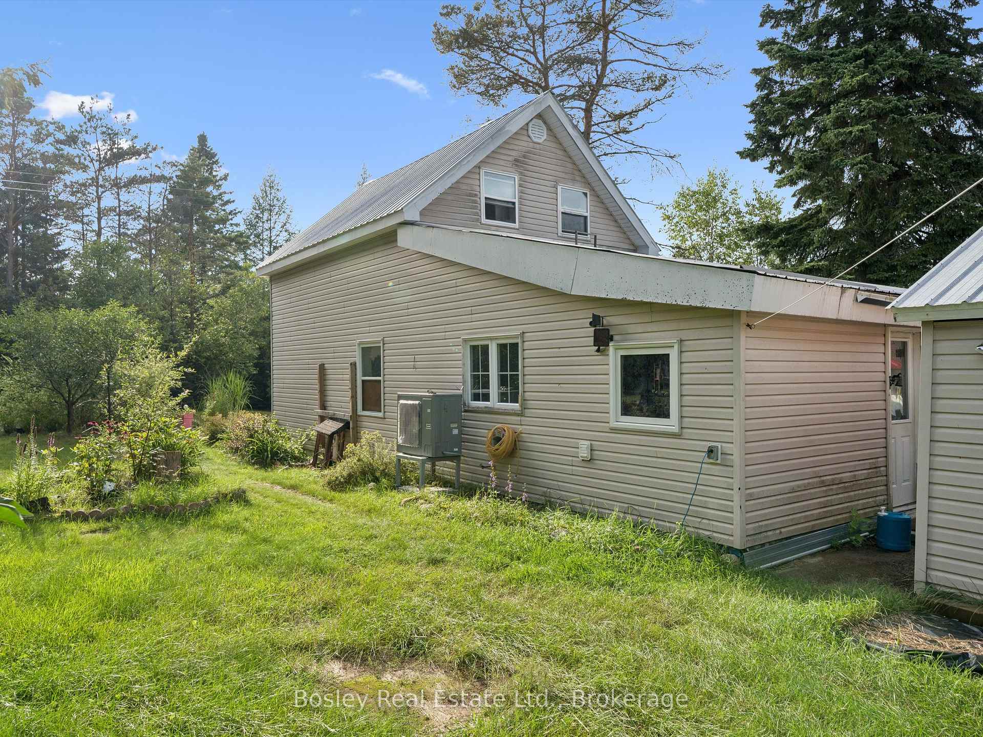 Photo 37 of 45 George Street, McMurrich/Monteith, Sprucedale — HOMEH