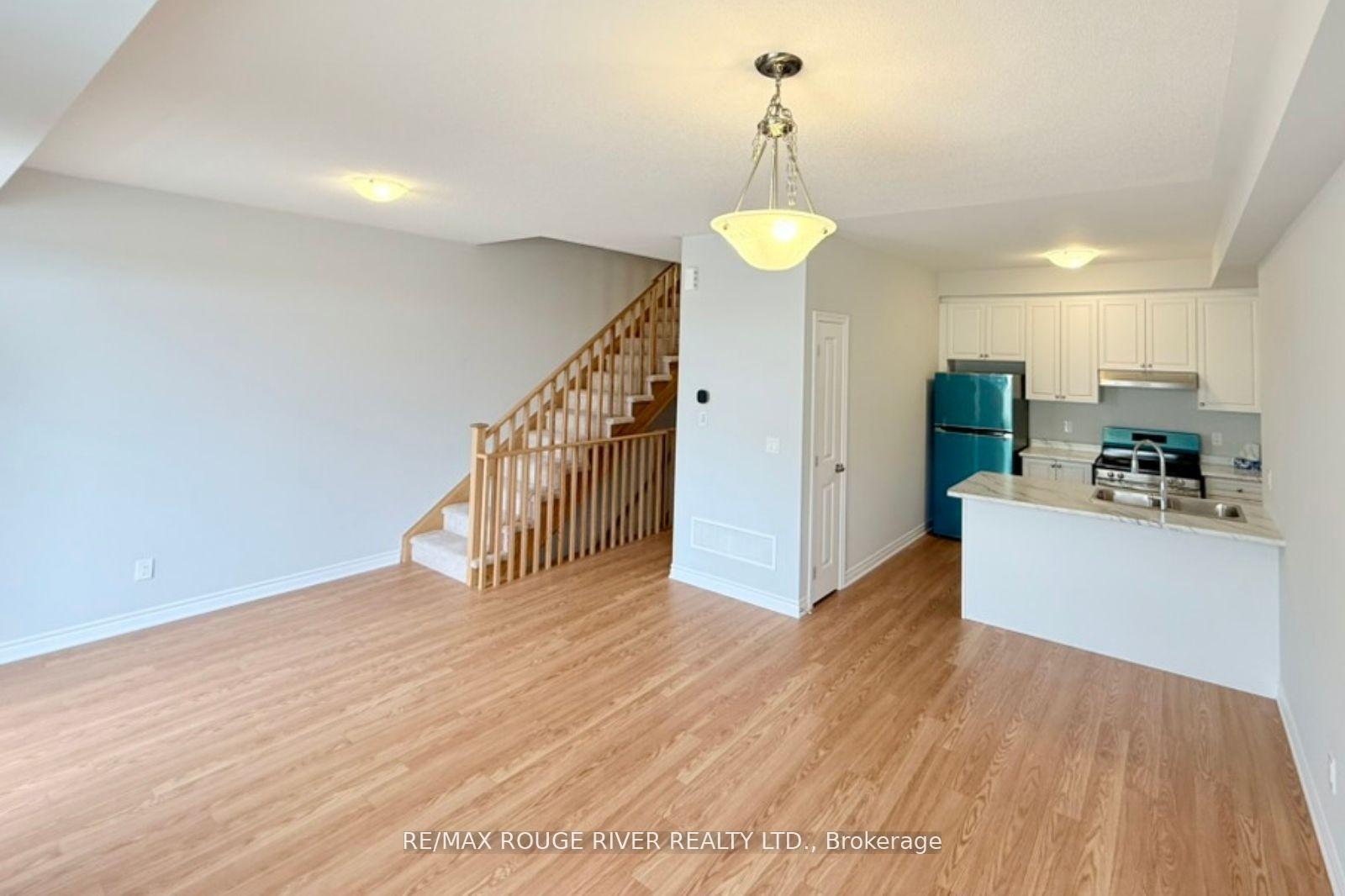 Photo 6 of 1186 Greentree Path, Oshawa, Kedron — HOMEH