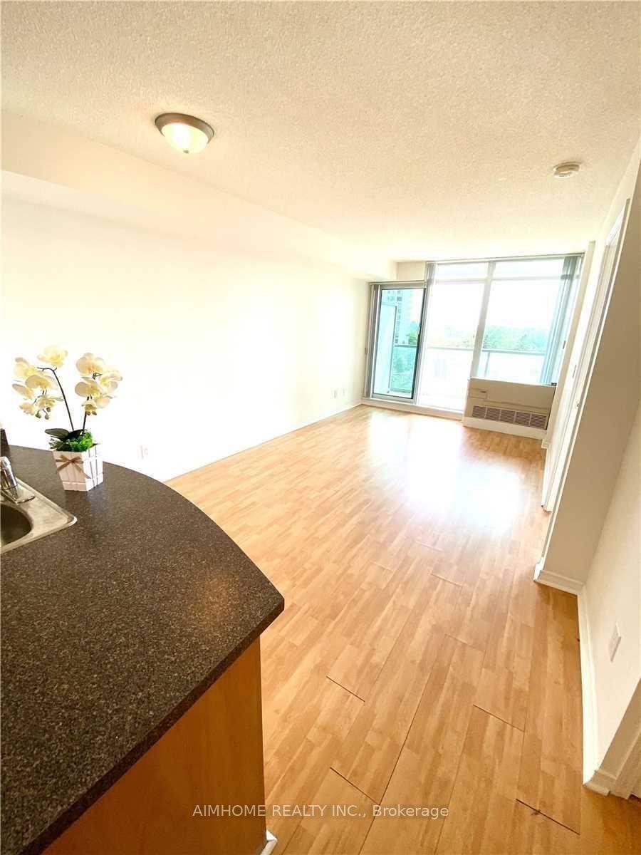 Photo 9 of Unit 607, 5500 Yonge Street, North York, Willowdale West — HOMEH