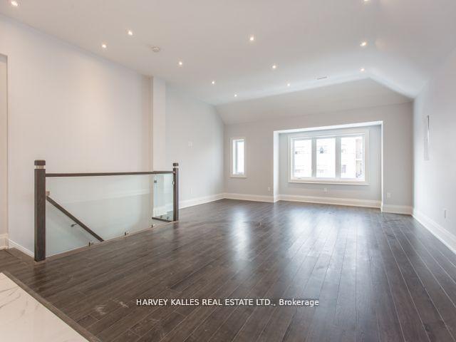 Photo 5 of Unit Upper, 989 Avenue Road, Toronto, Yonge-Eglinton — HOMEH