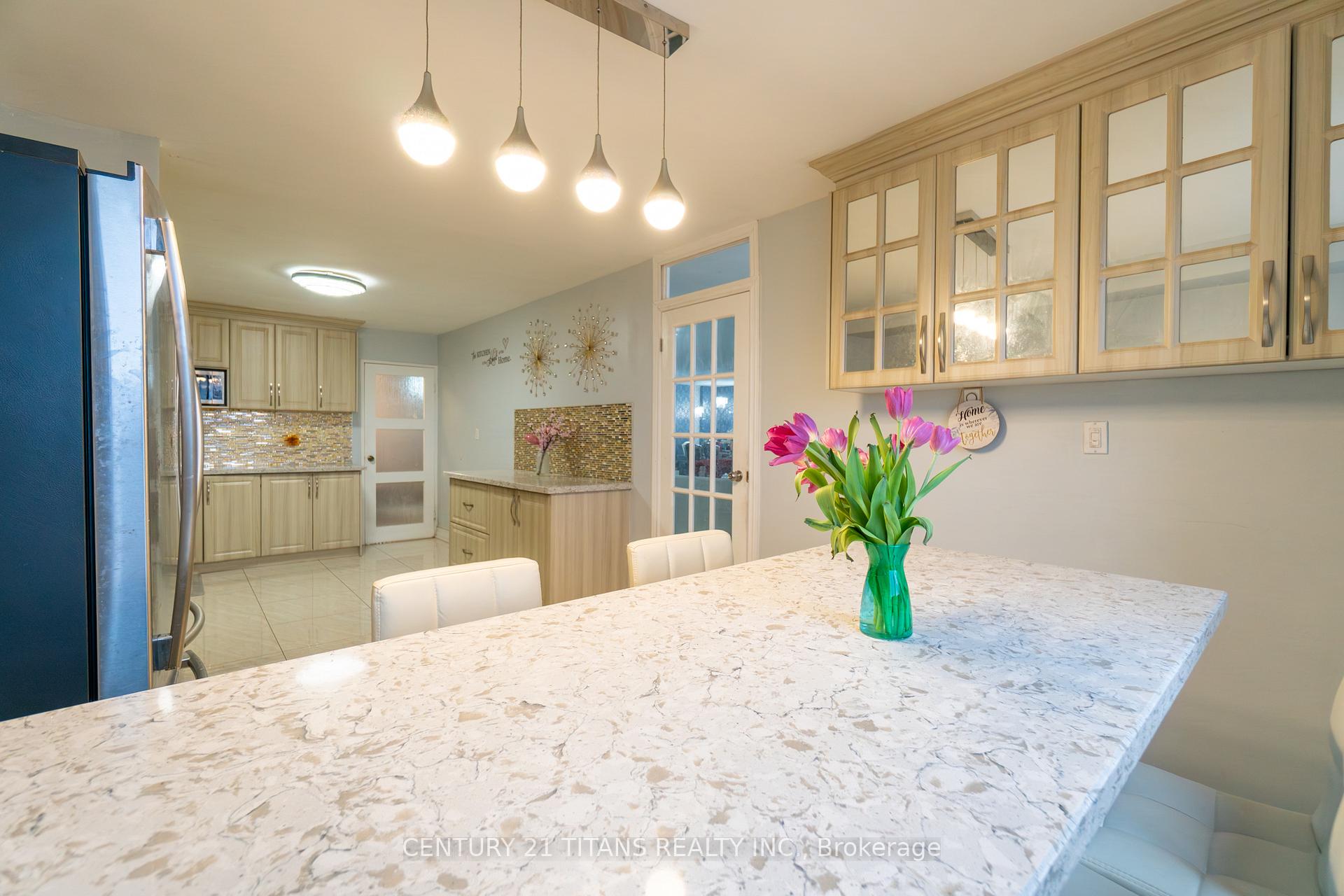 Photo 13 of Unit 3001, 3 Massey Square, Toronto, Crescent Town — HOMEH
