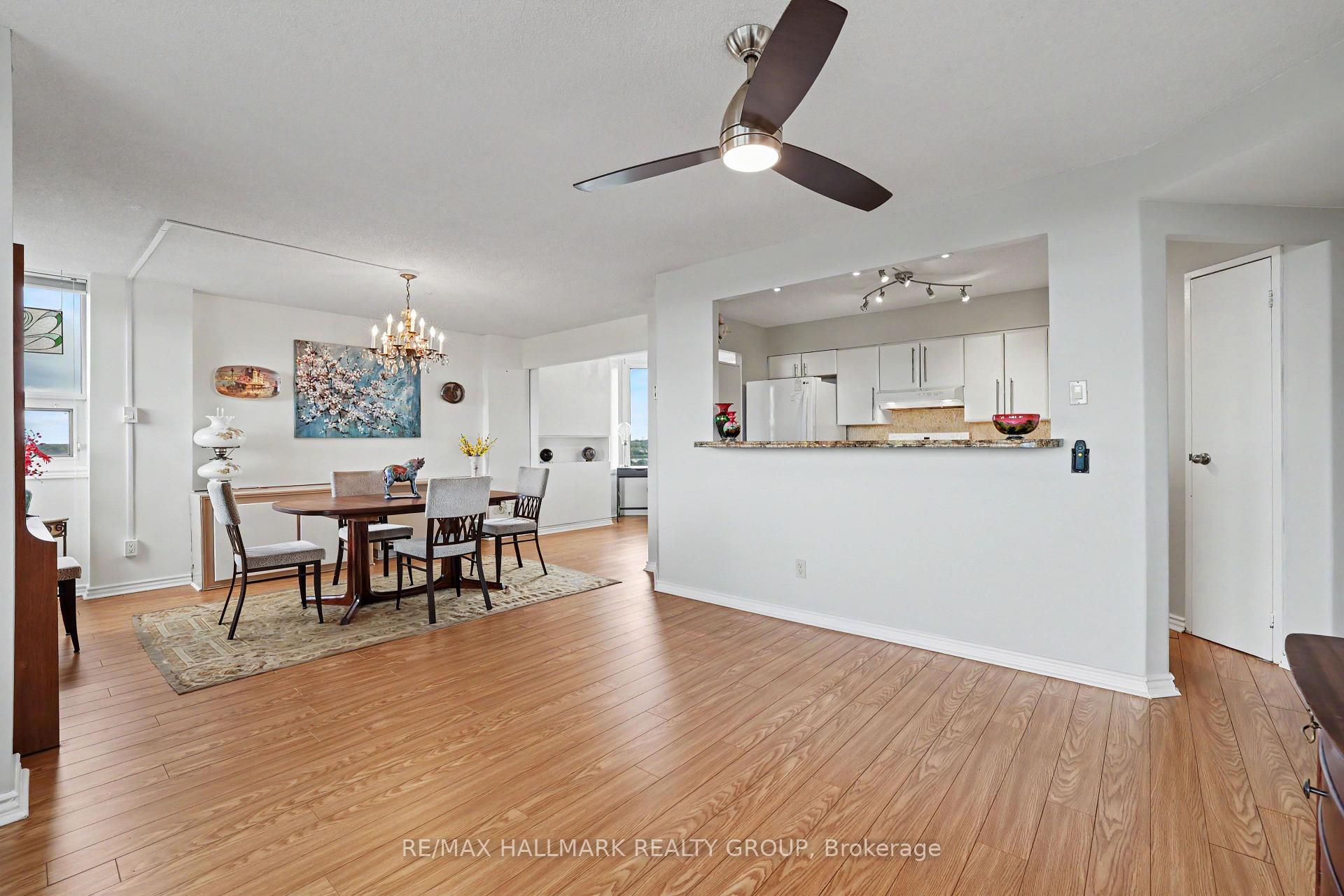 Photo 9 of Unit 915, 1025 Grenon Avenue, Ottawa, Fairfield Heights — HOMEH
