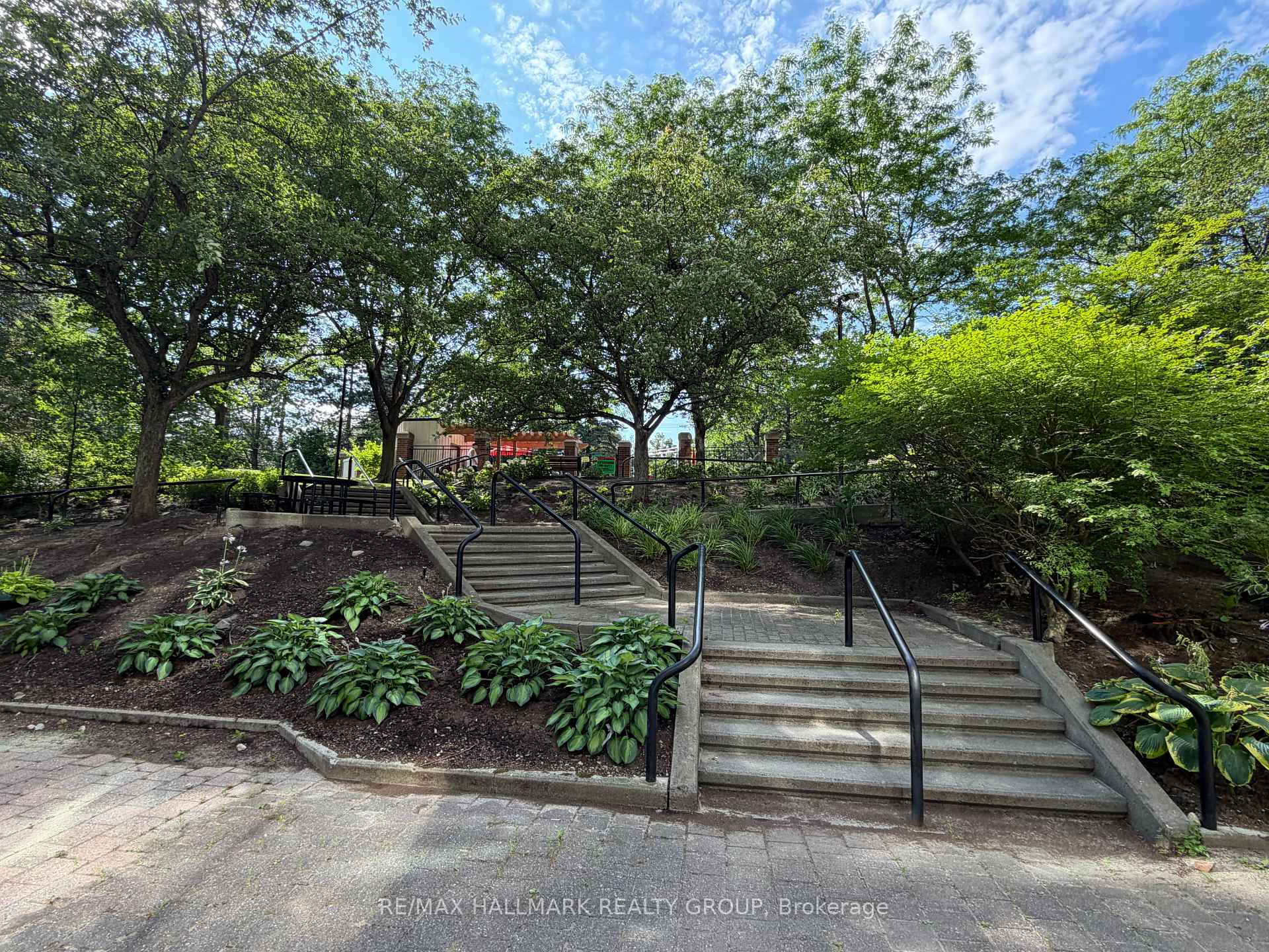Photo 27 of Unit 915, 1025 Grenon Avenue, Ottawa, Fairfield Heights — HOMEH