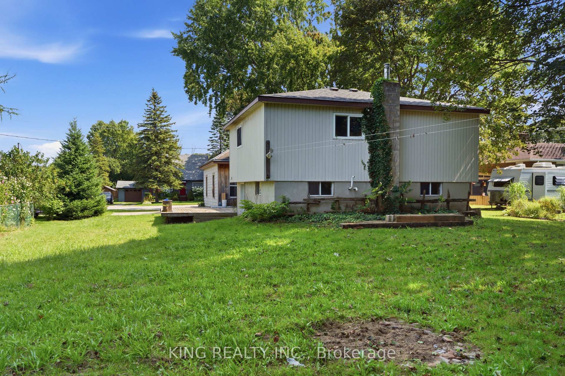 Photo 6 of 494 Isaac Street, South Bruce Peninsula — HOMEH