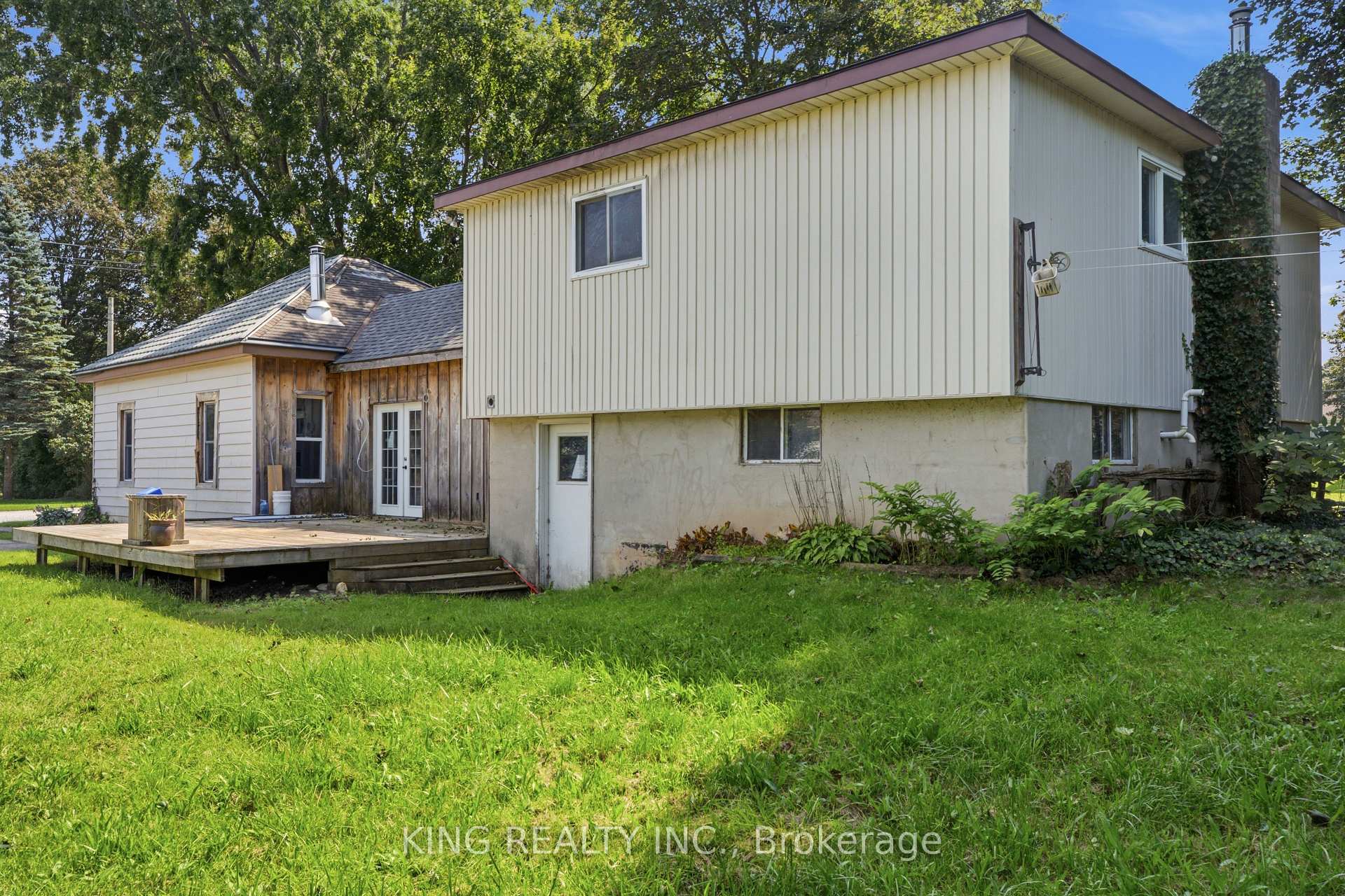 Photo 8 of 494 Isaac Street, South Bruce Peninsula — HOMEH