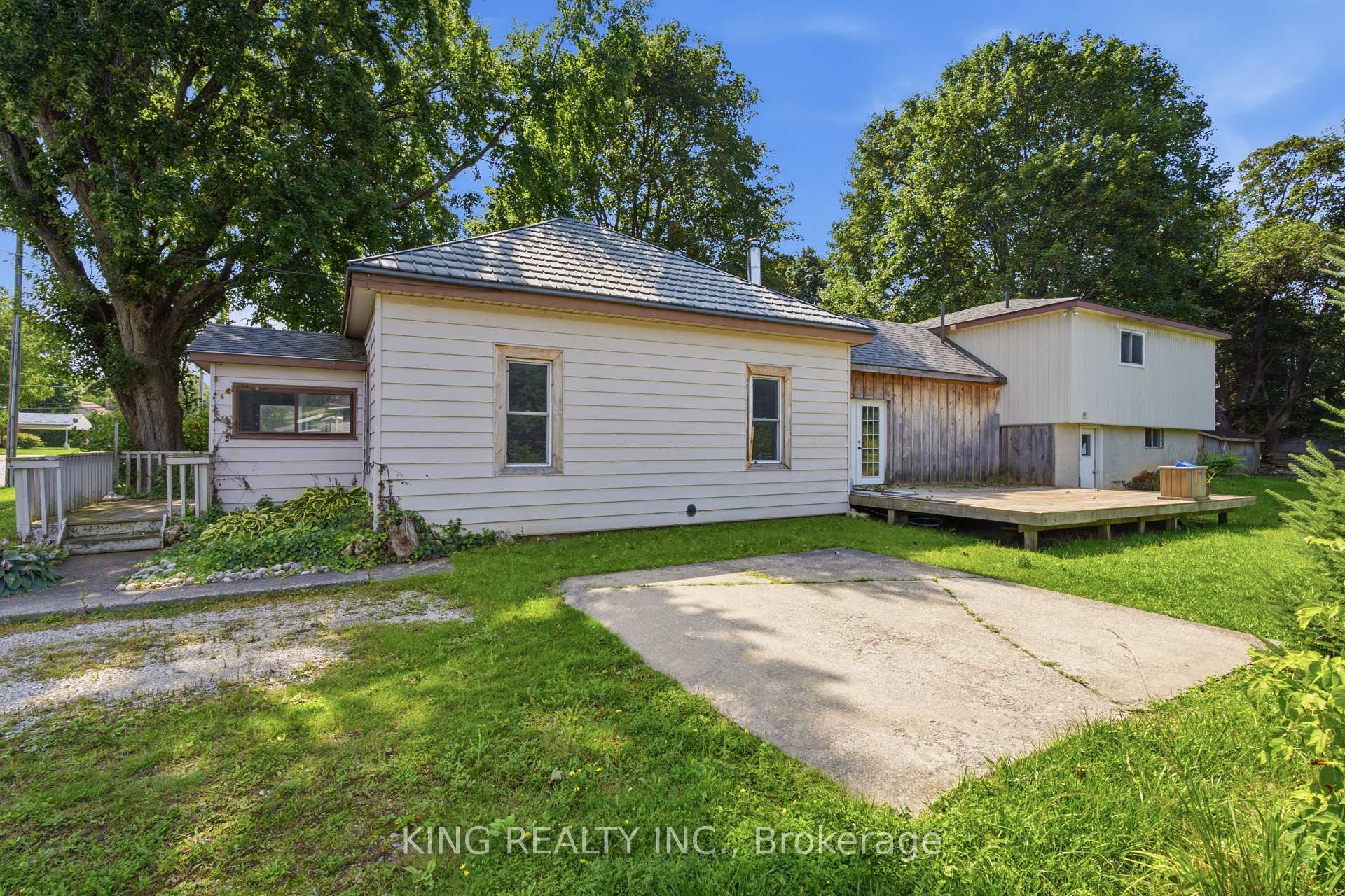 Photo 9 of 494 Isaac Street, South Bruce Peninsula — HOMEH