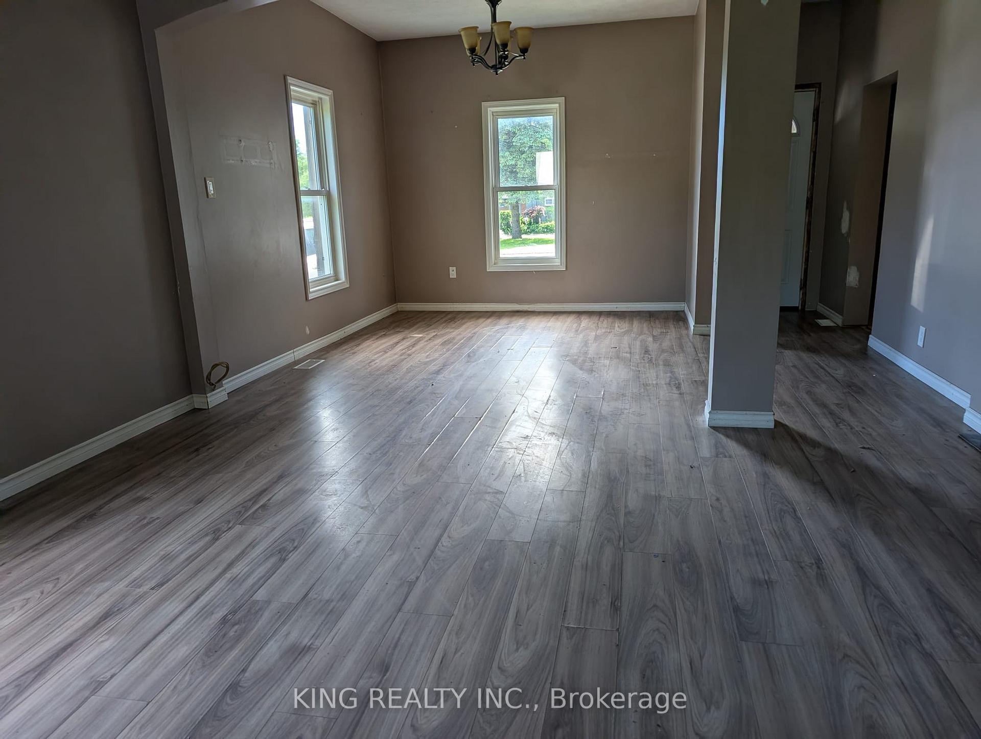 Photo 16 of 494 Isaac Street, South Bruce Peninsula — HOMEH