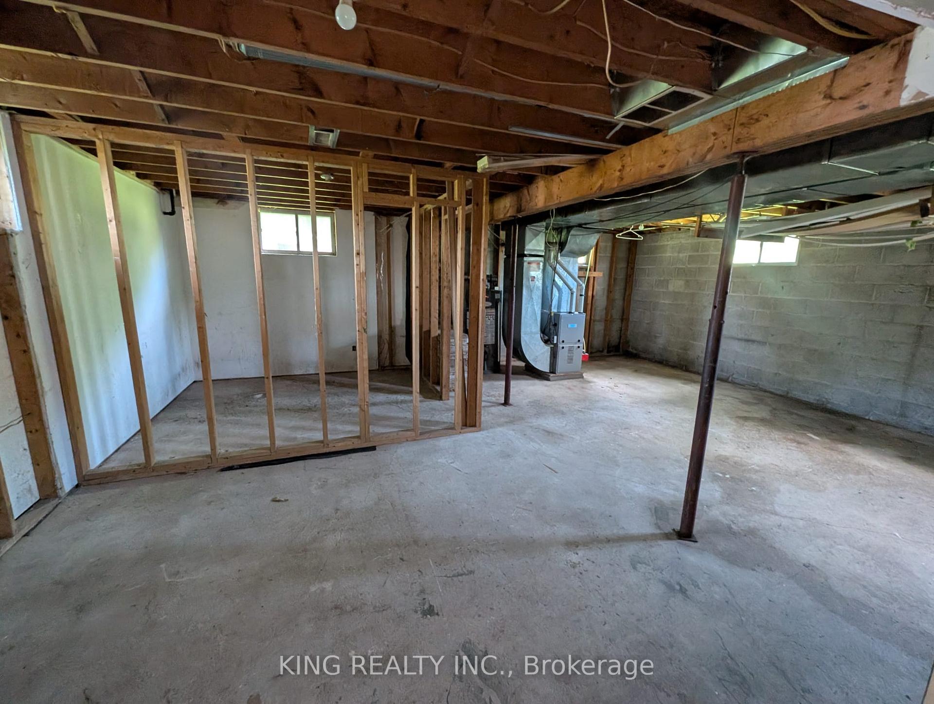 Photo 28 of 494 Isaac Street, South Bruce Peninsula — HOMEH