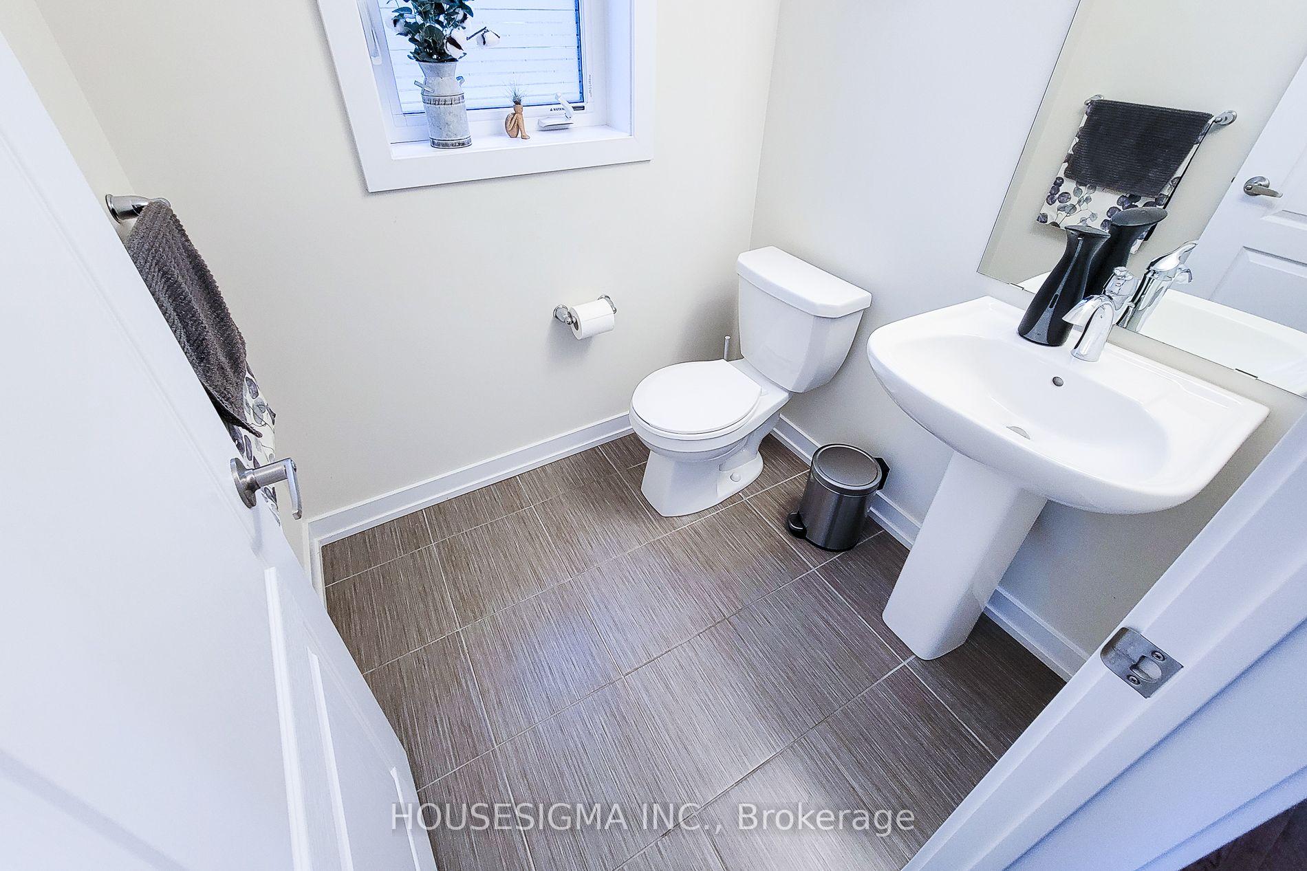 Photo 20 of 92 Sundin Drive, Haldimand — HOMEH