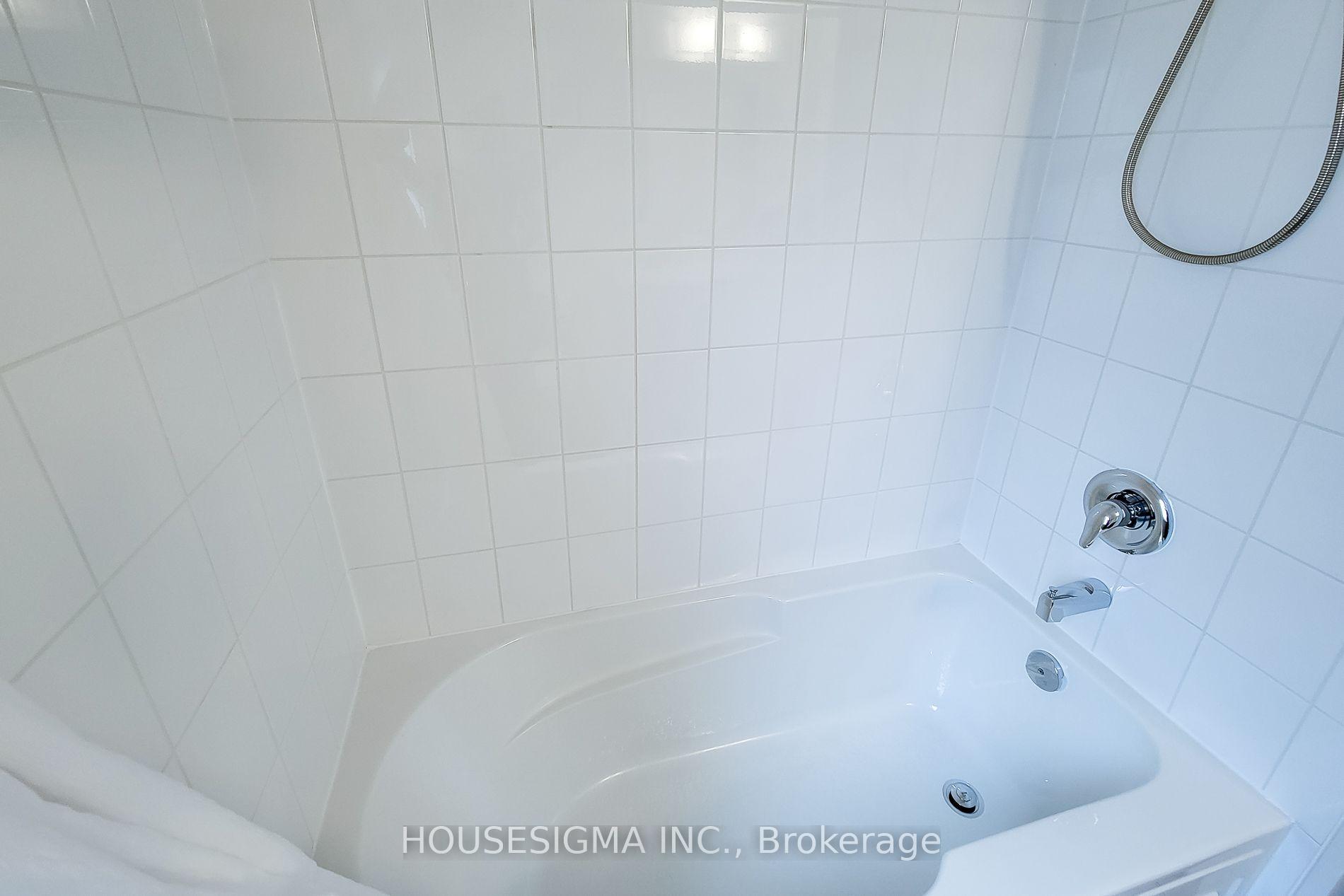 Photo 36 of 92 Sundin Drive, Haldimand — HOMEH