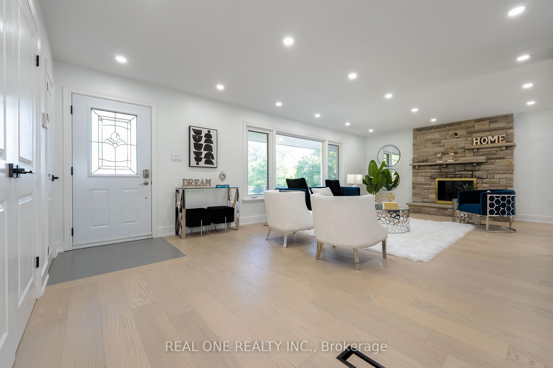 Photo 15 of 4206 19th Avenue, Markham, Rural Markham — HOMEH
