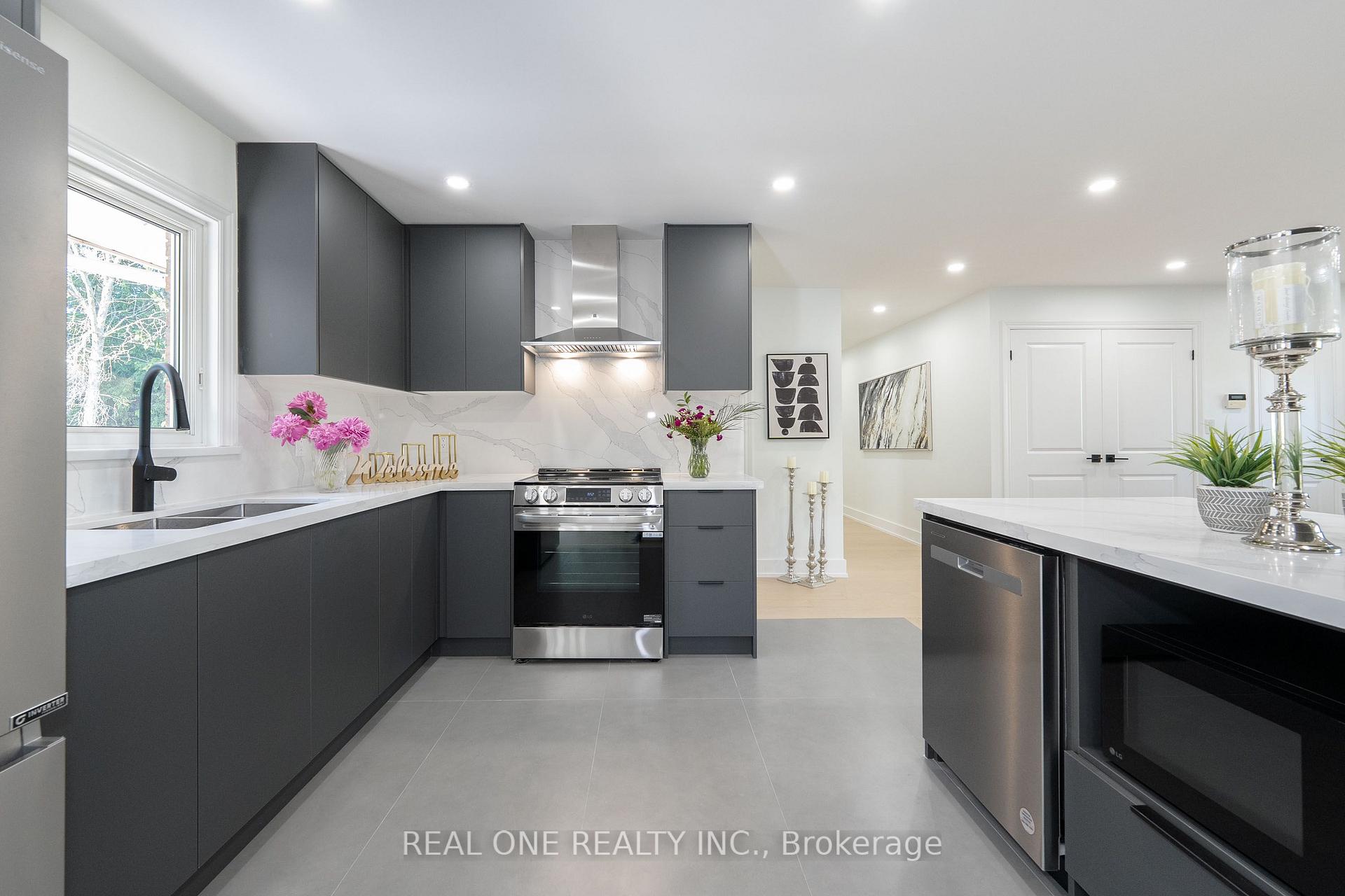 Photo 21 of 4206 19th Avenue, Markham, Rural Markham — HOMEH