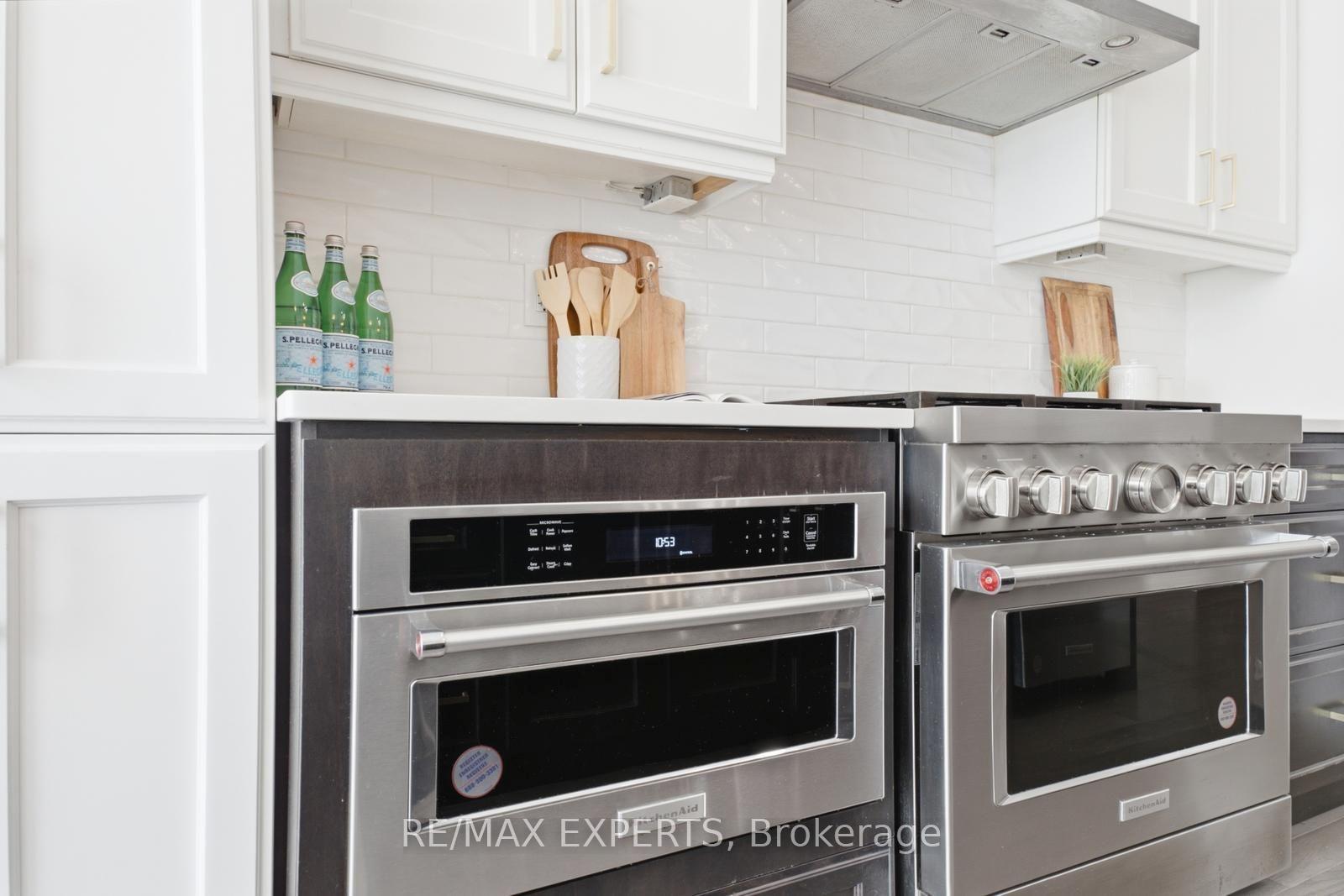Photo 20 of 1296 Aymond Crescent W, Oakville, Joshua Meadows — HOMEH