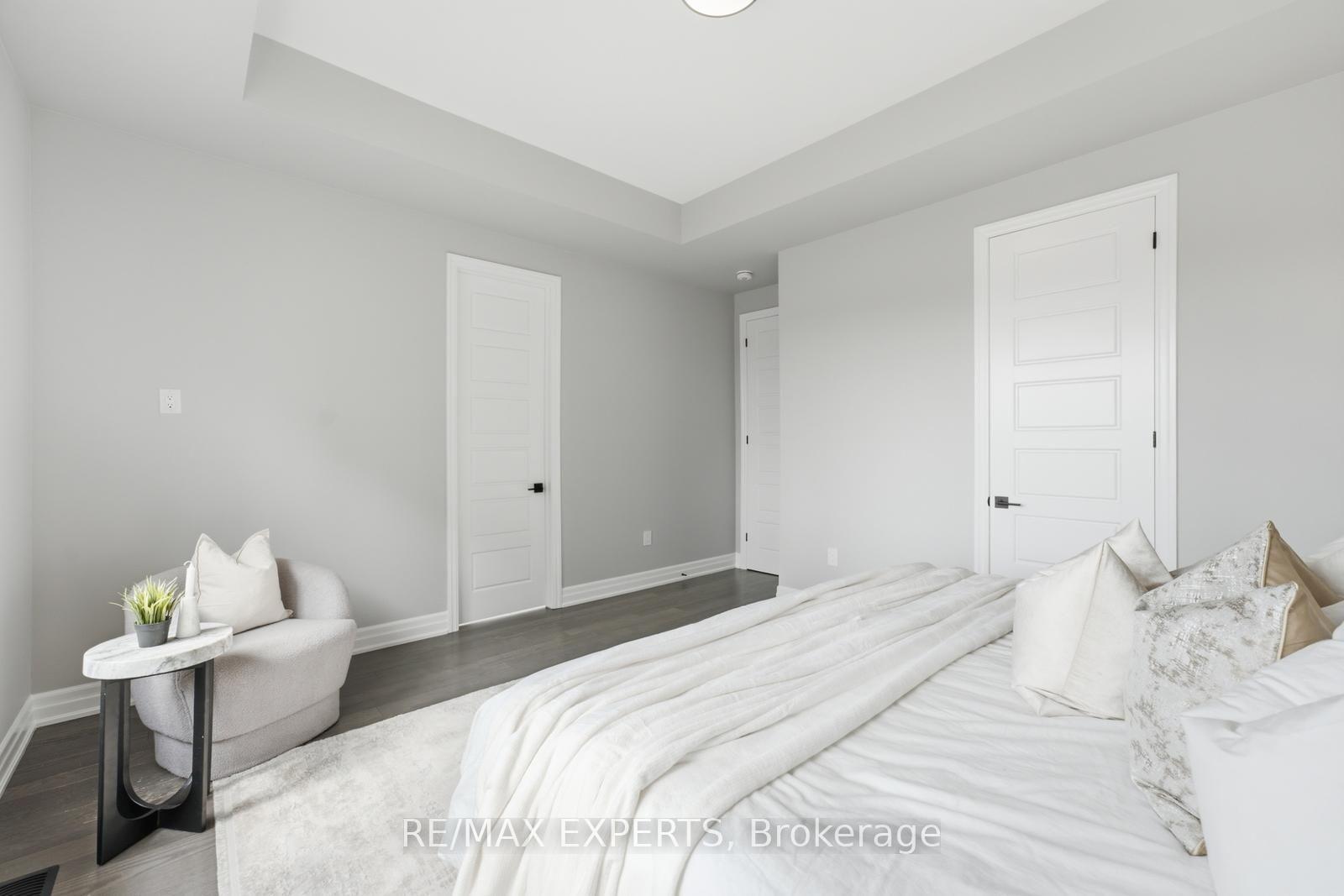 Photo 30 of 1296 Aymond Crescent W, Oakville, Joshua Meadows — HOMEH