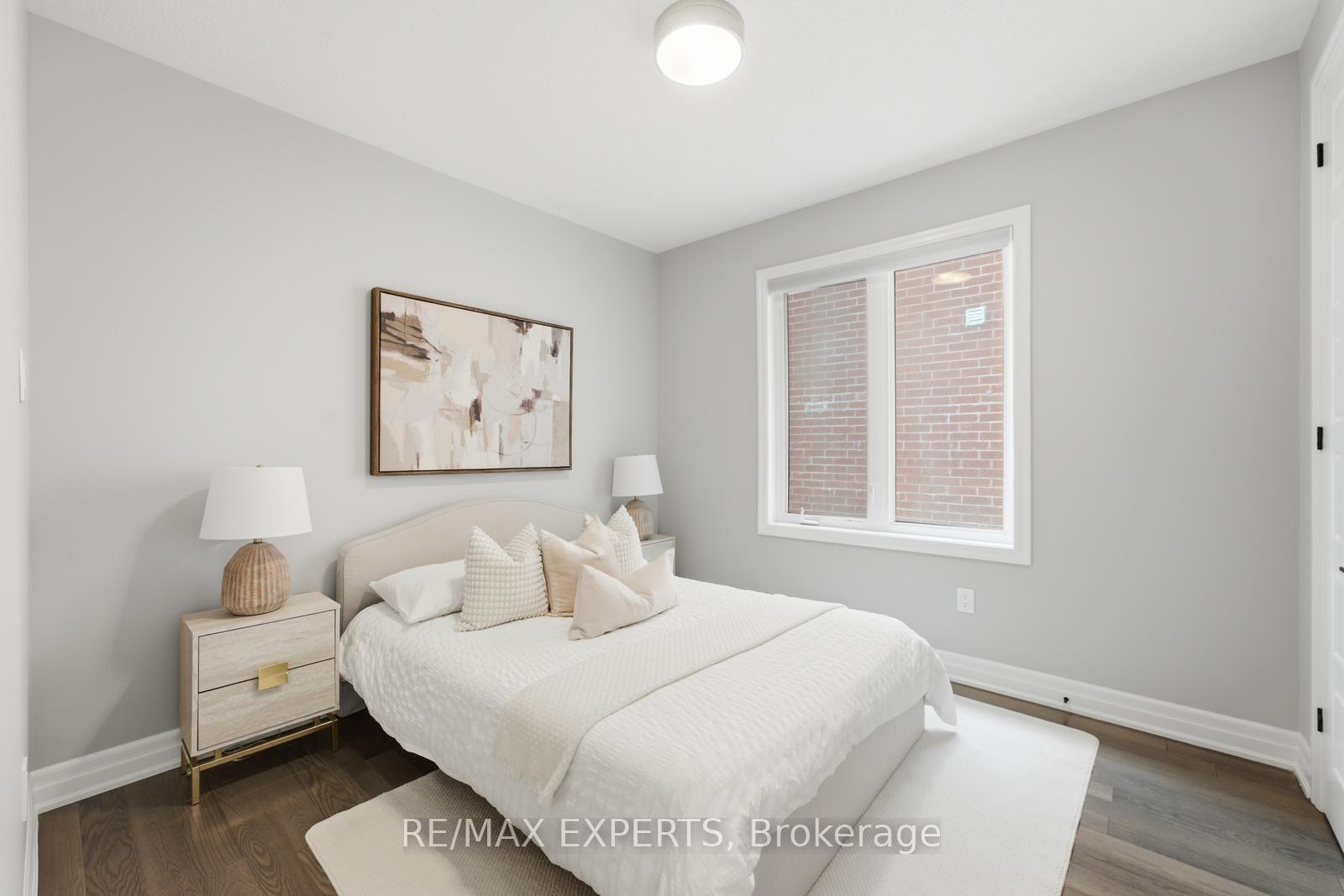 Photo 33 of 1296 Aymond Crescent W, Oakville, Joshua Meadows — HOMEH