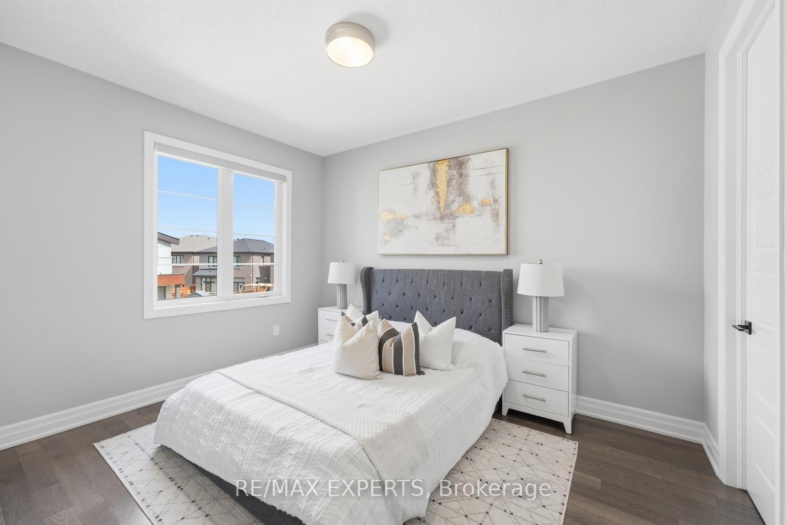 Photo 34 of 1296 Aymond Crescent W, Oakville, Joshua Meadows — HOMEH