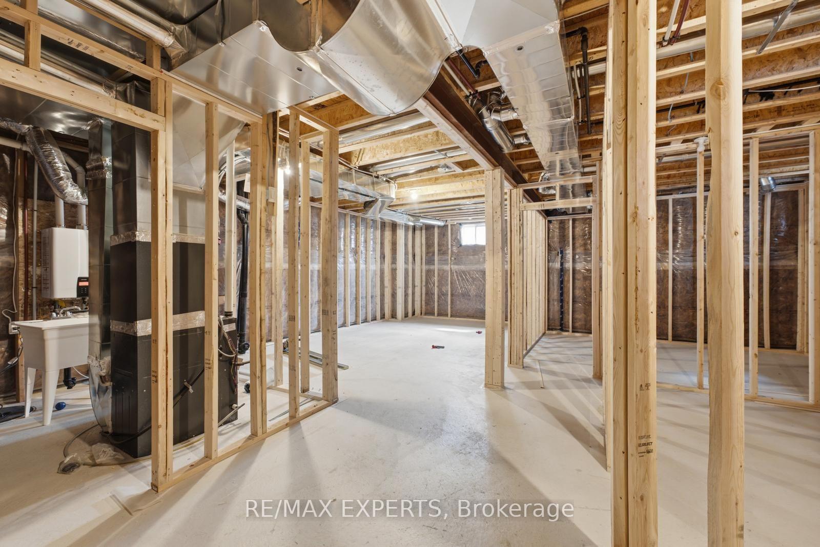 Photo 40 of 1296 Aymond Crescent W, Oakville, Joshua Meadows — HOMEH