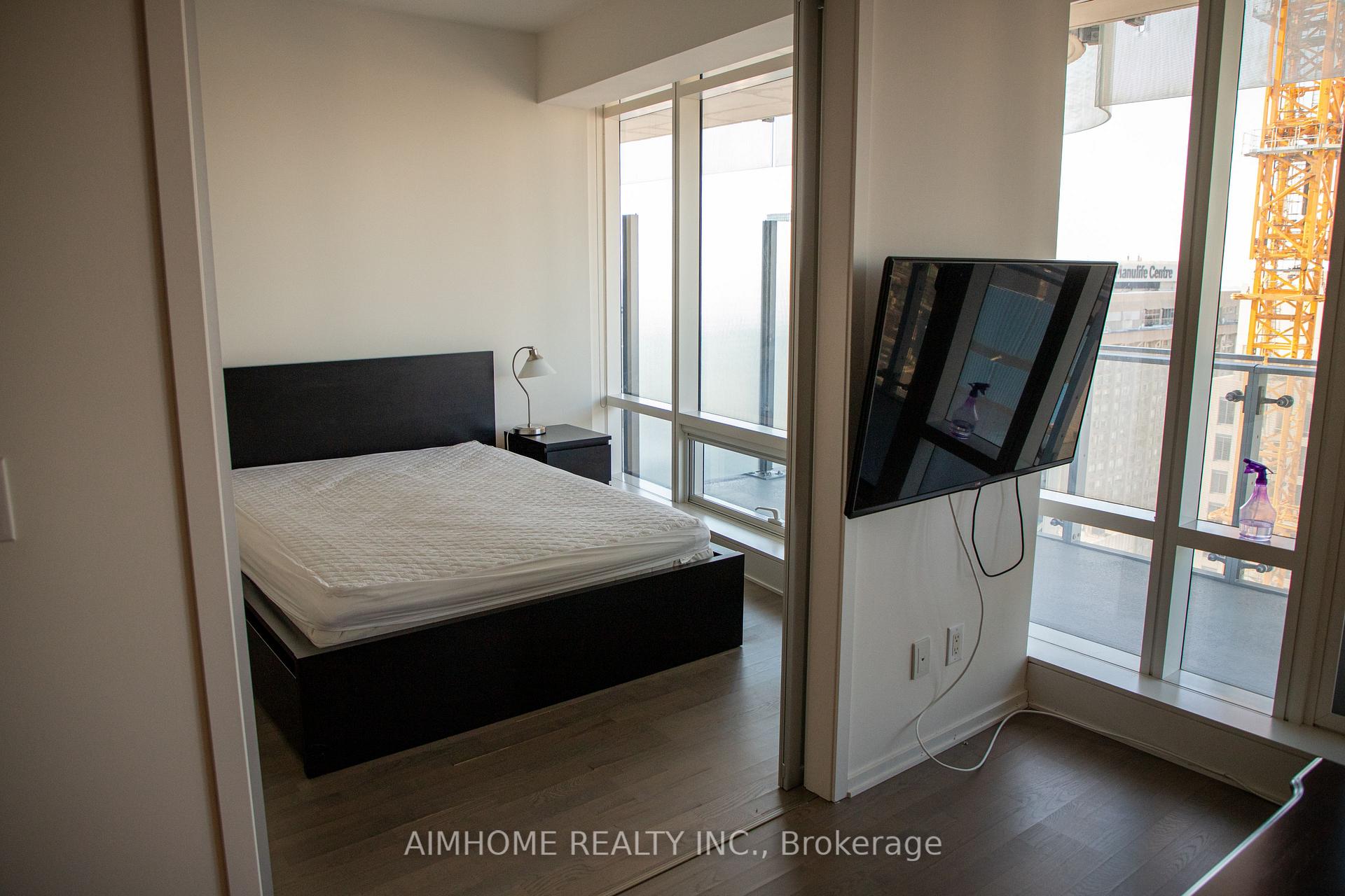 Photo 9 of Unit 4907, 1 Bloor Street E, Toronto, Church-Yonge Corridor — HOMEH