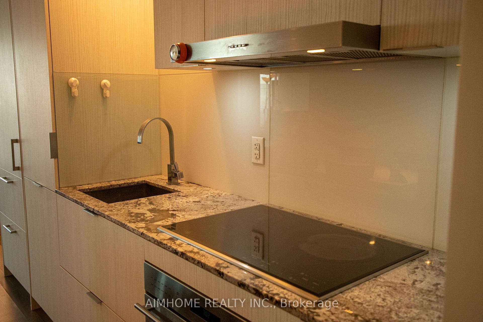 Photo 11 of Unit 4907, 1 Bloor Street E, Toronto, Church-Yonge Corridor — HOMEH