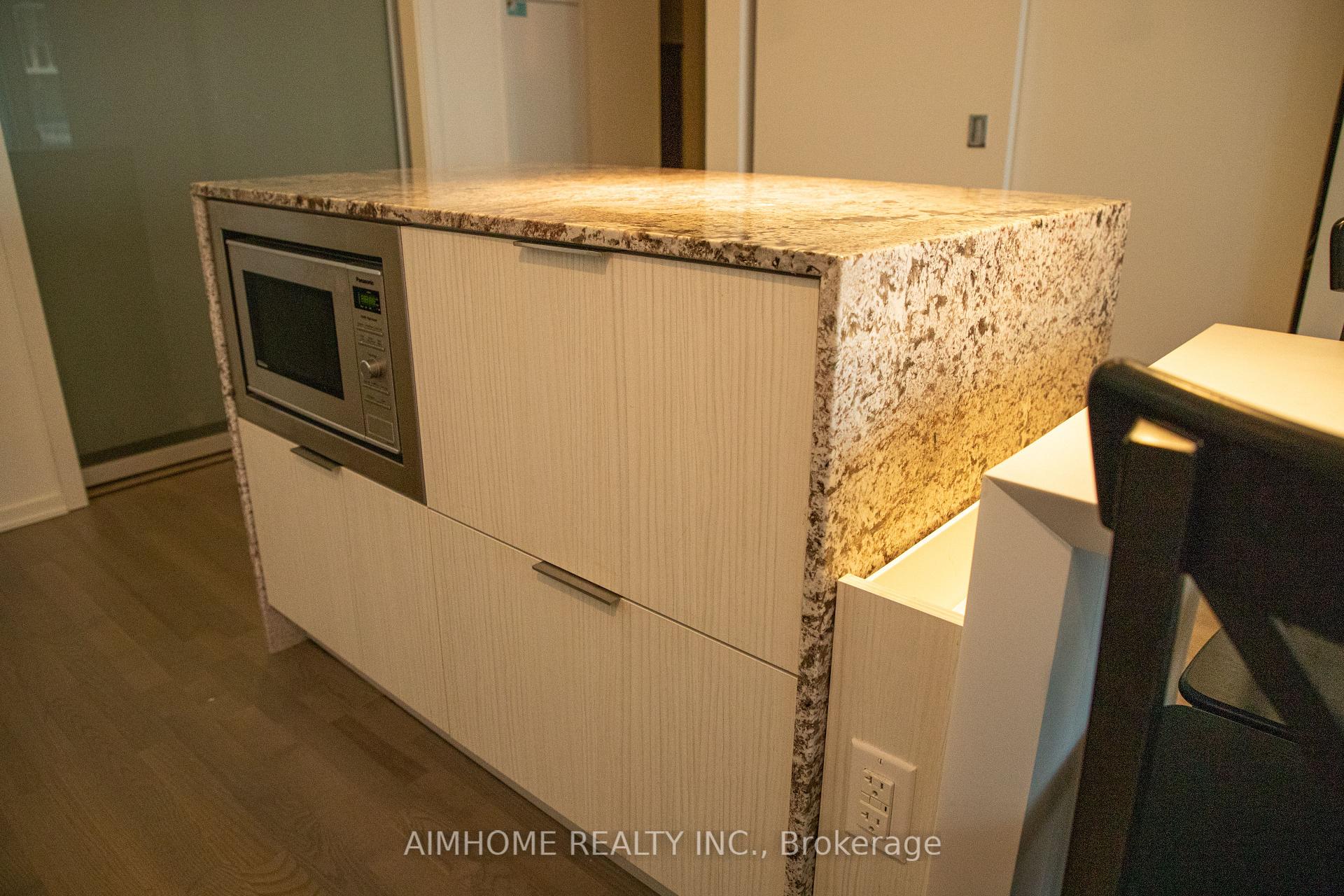 Photo 12 of Unit 4907, 1 Bloor Street E, Toronto, Church-Yonge Corridor — HOMEH