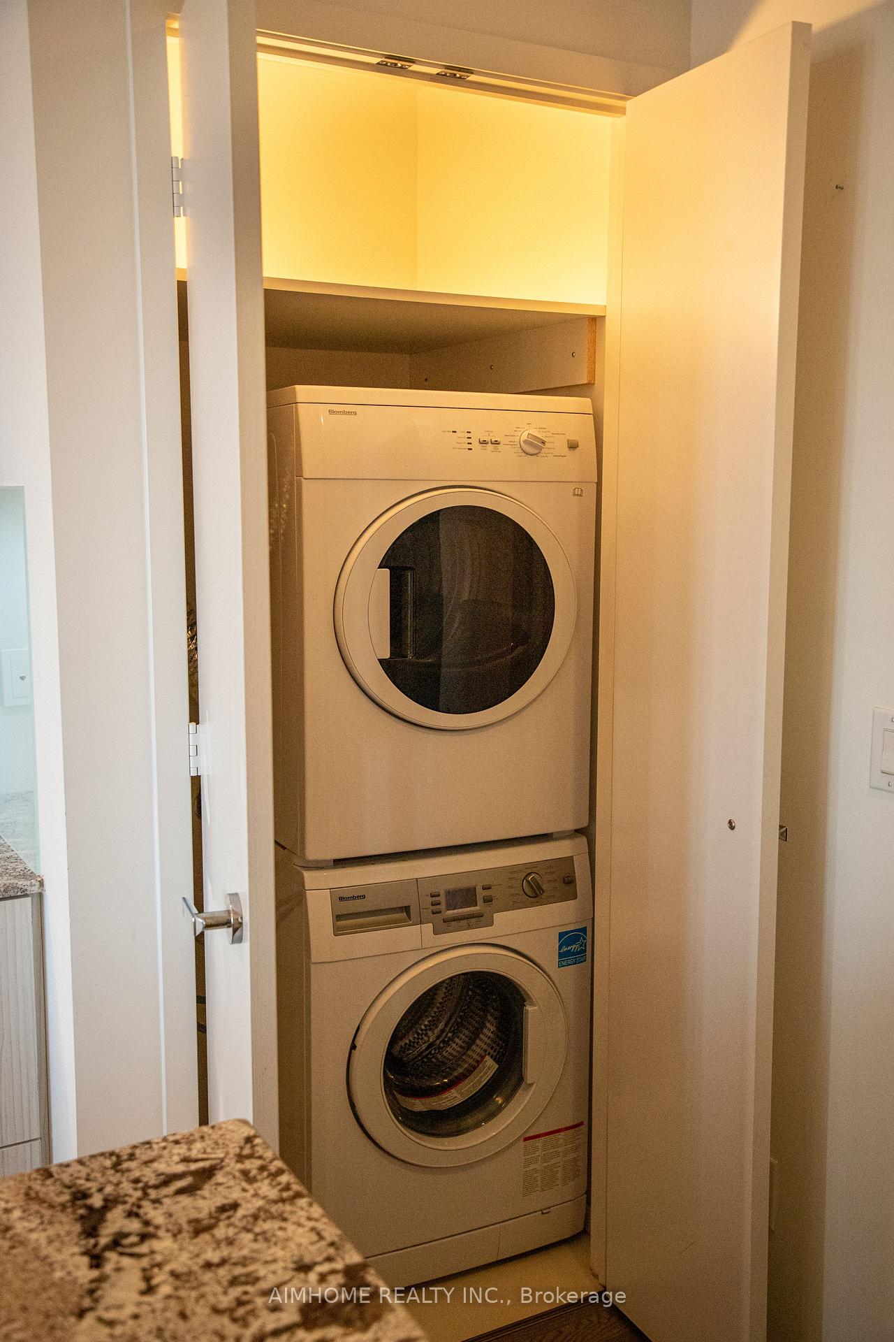 Photo 13 of Unit 4907, 1 Bloor Street E, Toronto, Church-Yonge Corridor — HOMEH