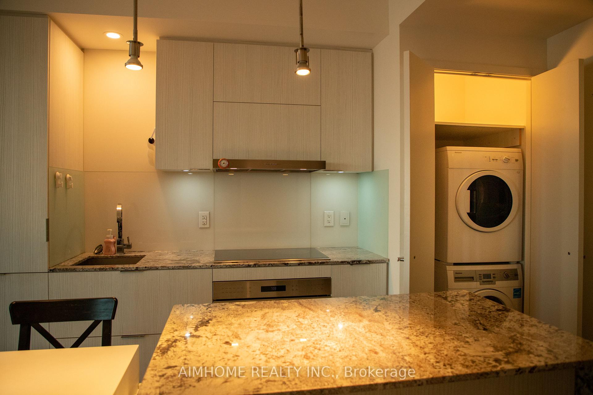 Photo 14 of Unit 4907, 1 Bloor Street E, Toronto, Church-Yonge Corridor — HOMEH