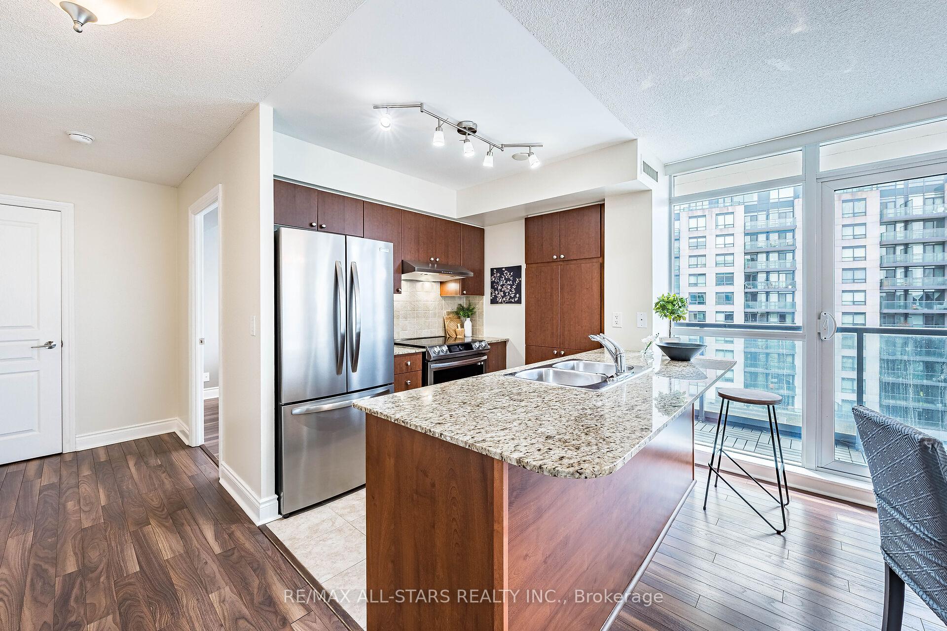 Photo 9 of Unit 806, 32 Clegg Road, Markham, Unionville — HOMEH