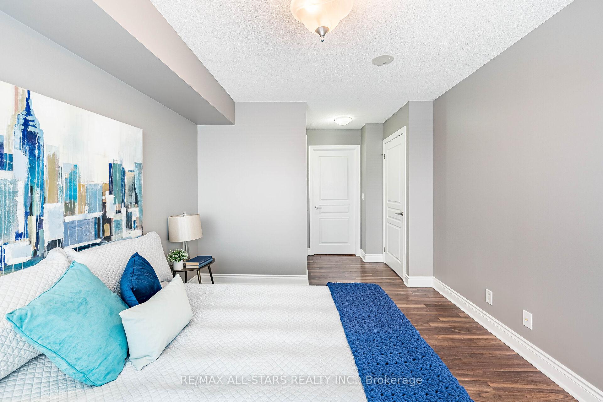 Photo 23 of Unit 806, 32 Clegg Road, Markham, Unionville — HOMEH