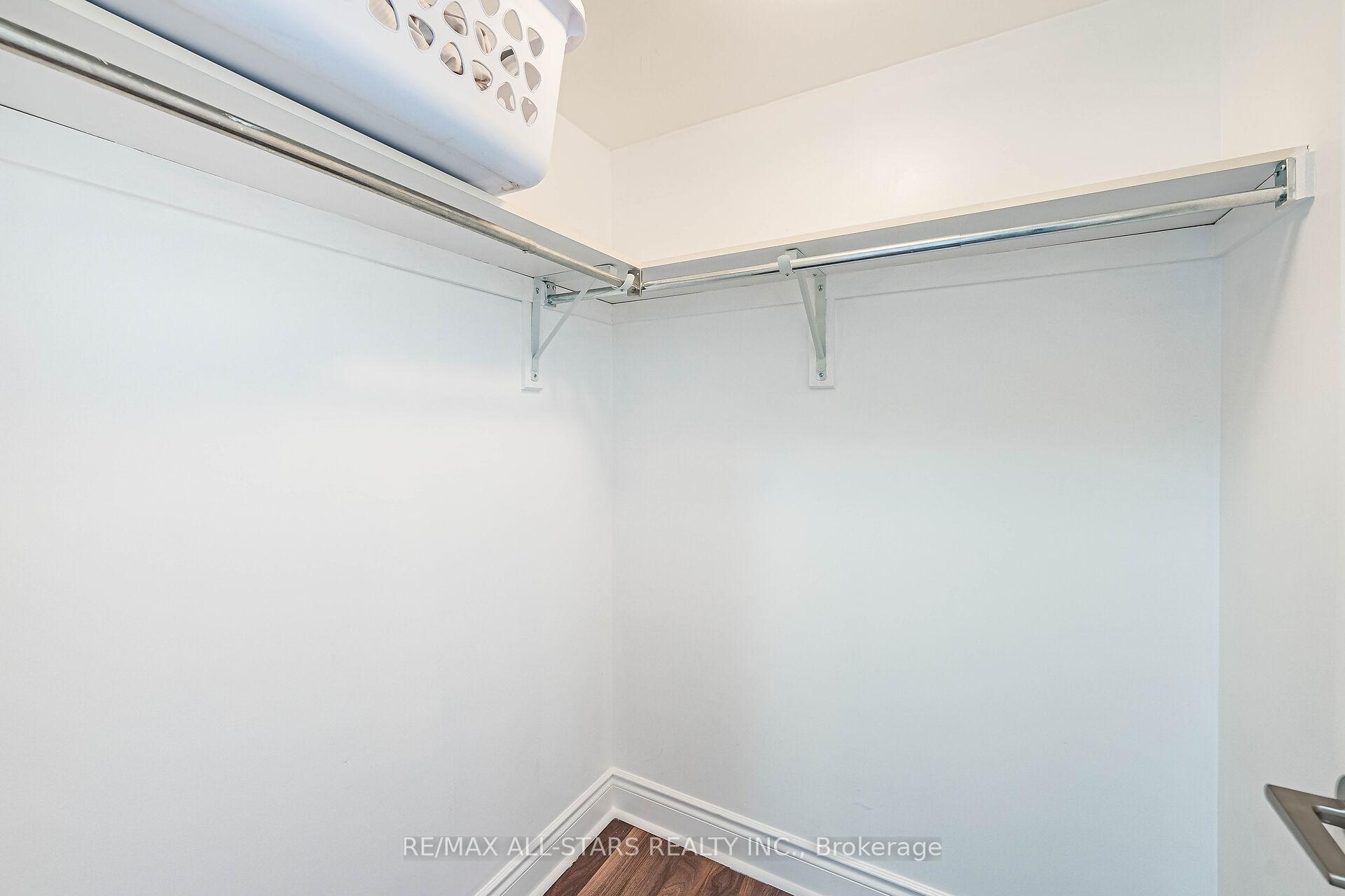 Photo 25 of Unit 806, 32 Clegg Road, Markham, Unionville — HOMEH