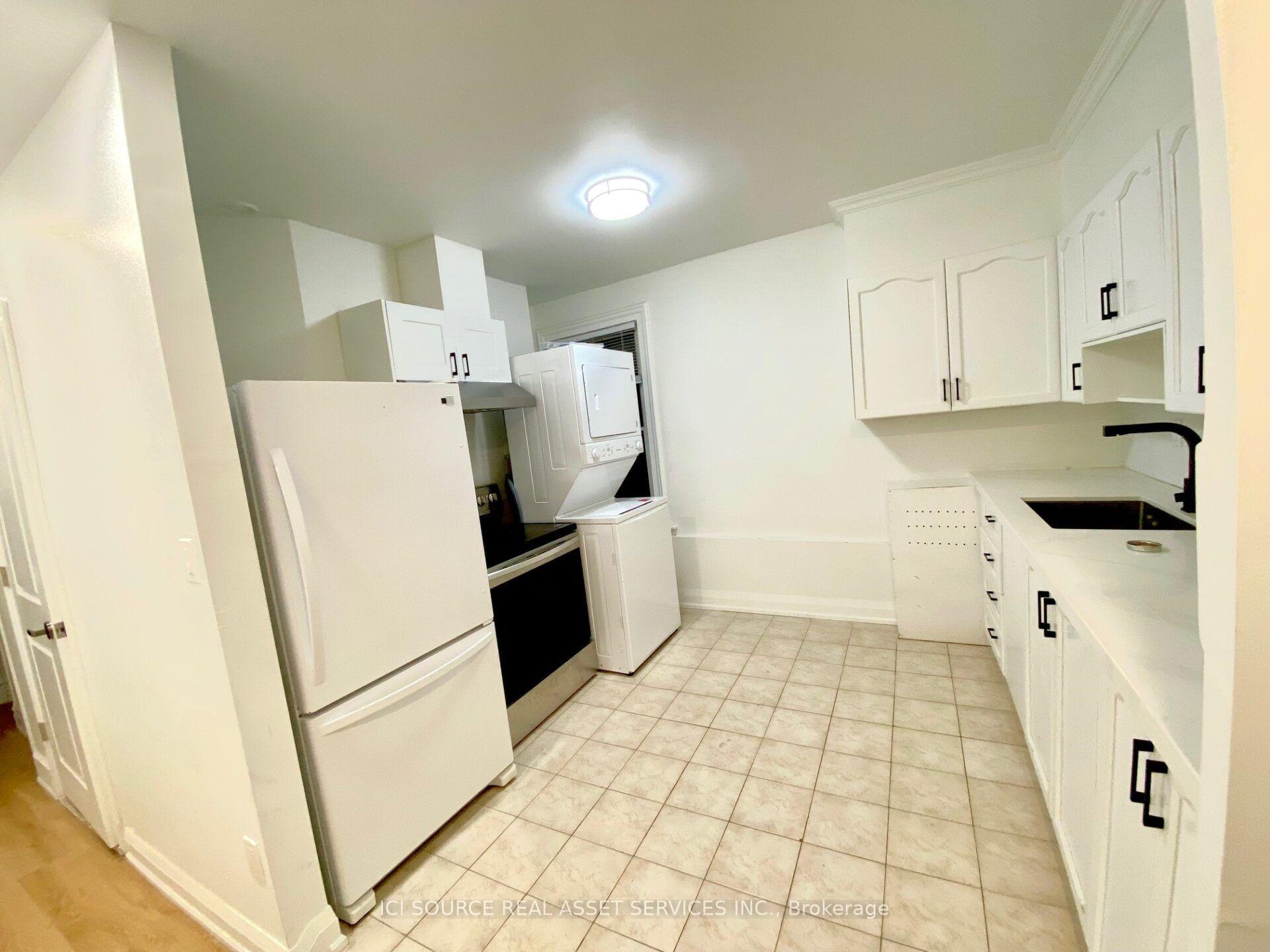 Photo 3 of Unit 2, 146 Brunswick Avenue, Toronto, University — HOMEH