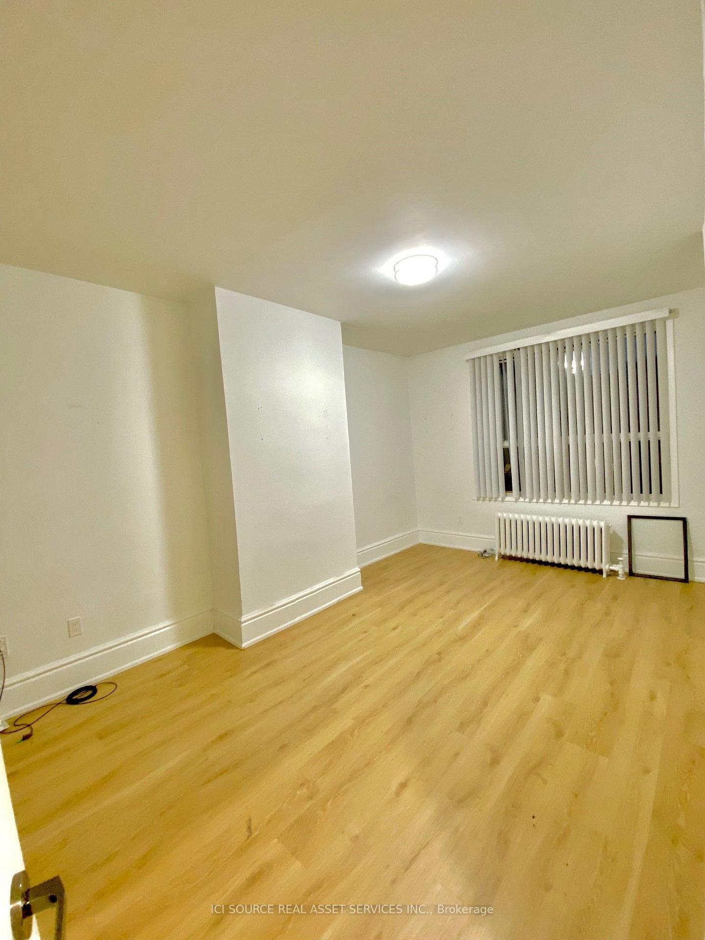 Photo 12 of Unit 2, 146 Brunswick Avenue, Toronto, University — HOMEH