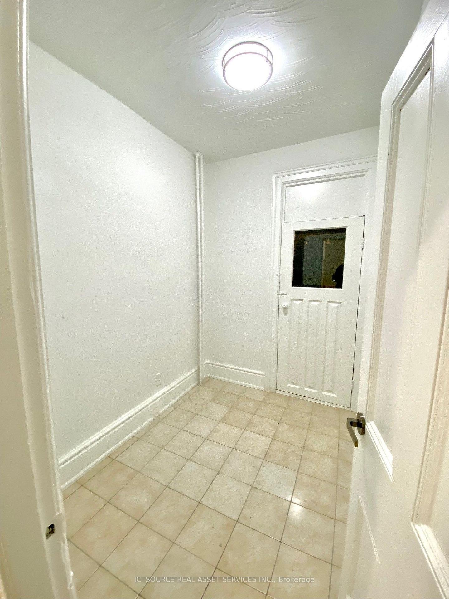 Photo 15 of Unit 2, 146 Brunswick Avenue, Toronto, University — HOMEH