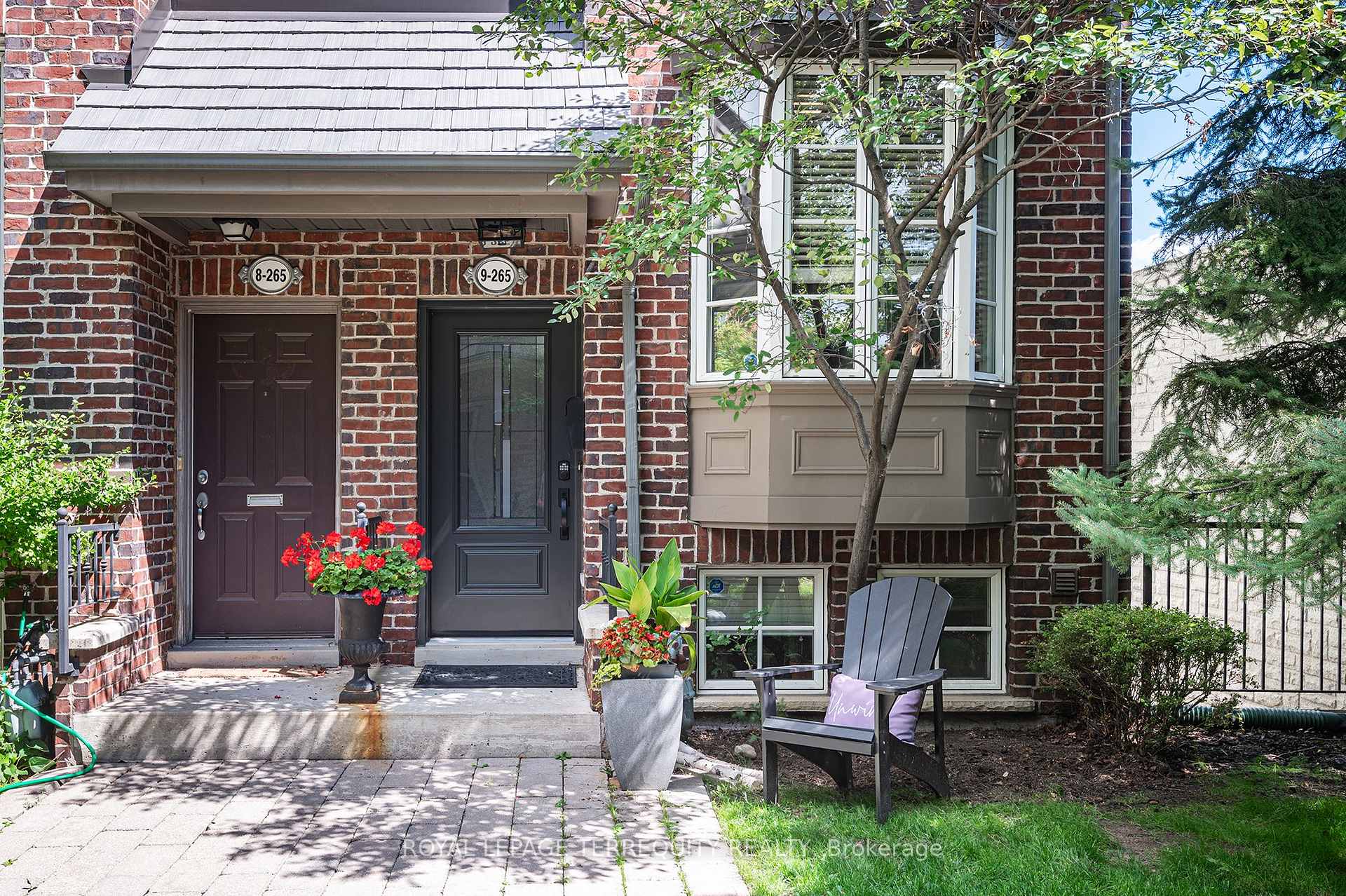 Photo 2 of Unit 9, 265 Van Dusen Boulevard, Etobicoke, Islington-City Centre West — HOMEH